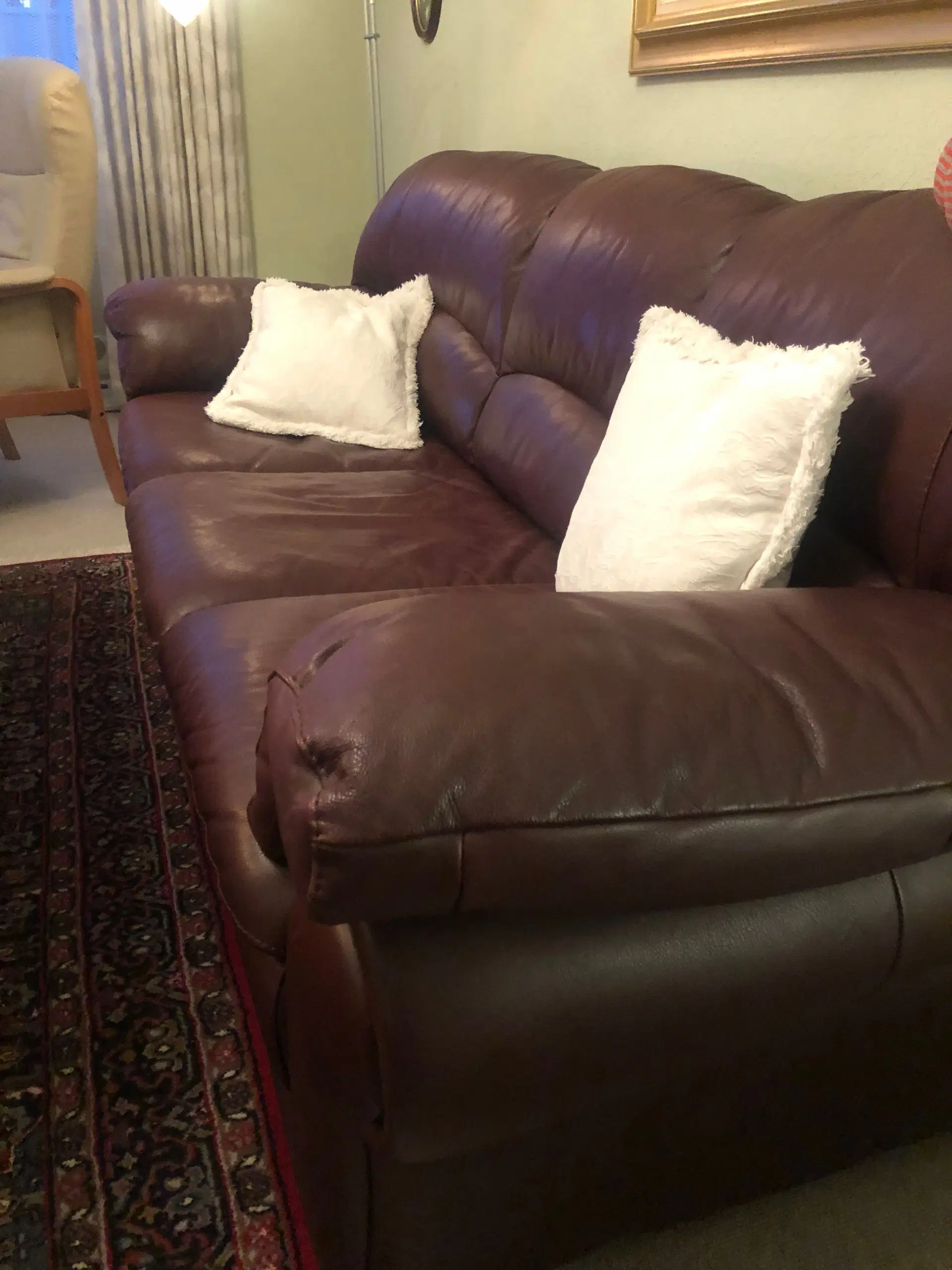 3 personers sofa og 2 lænestole