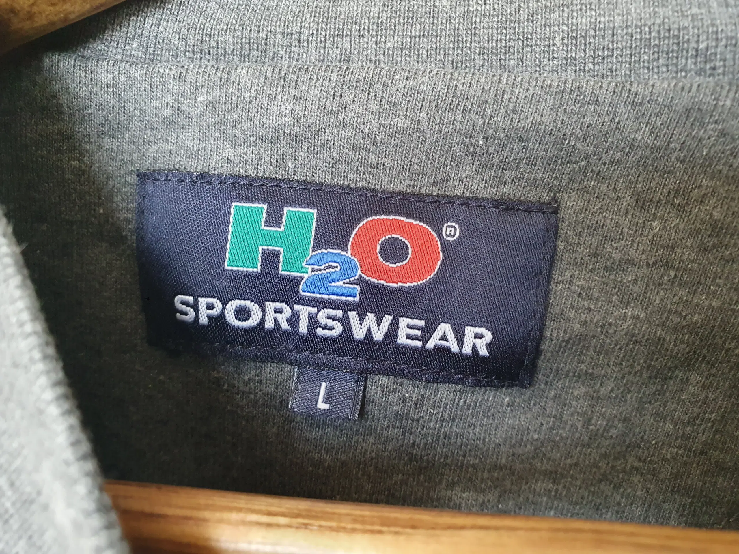 Sweatshirt H2O