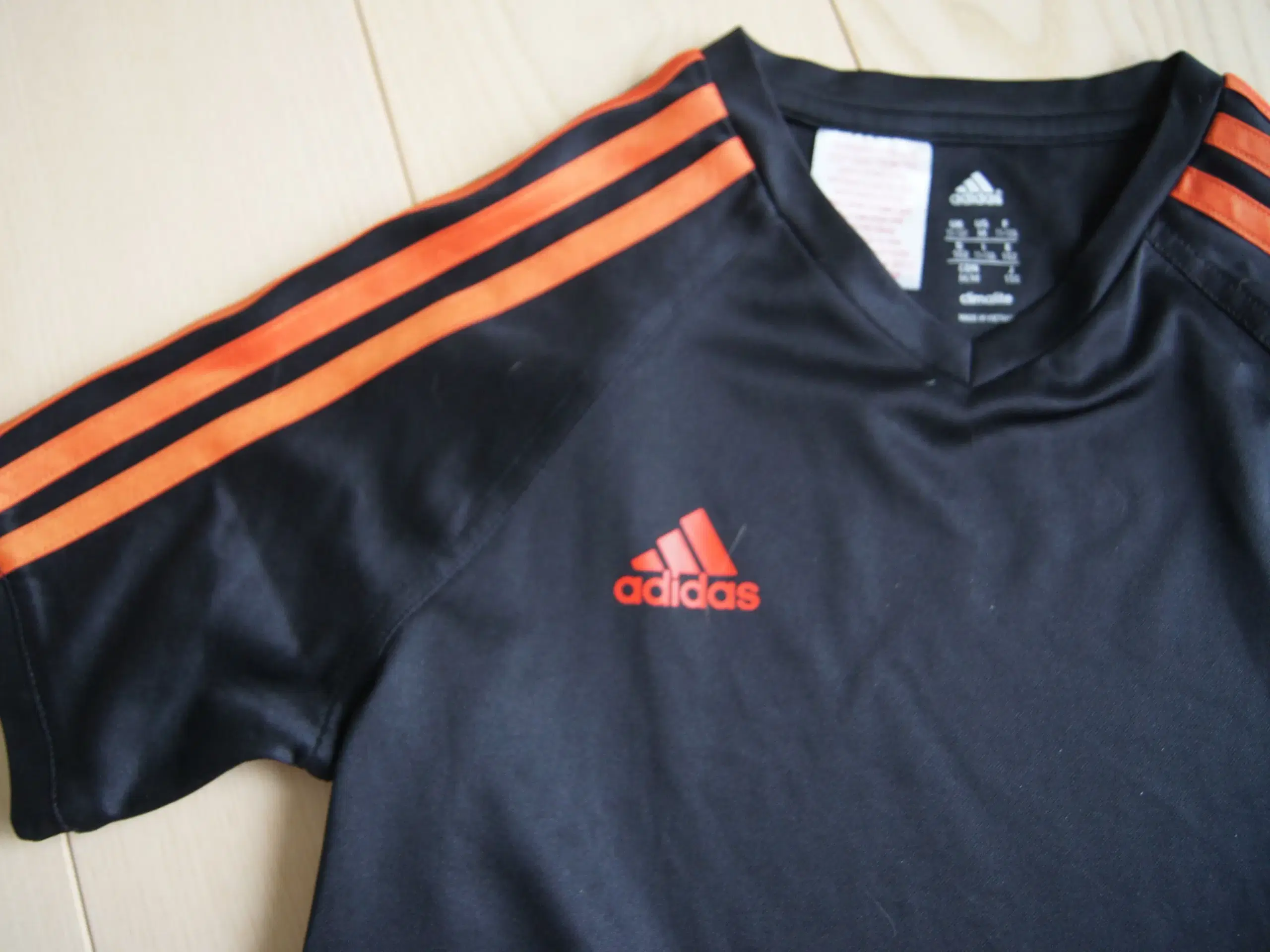 Adidas climalite t-shirt str 152