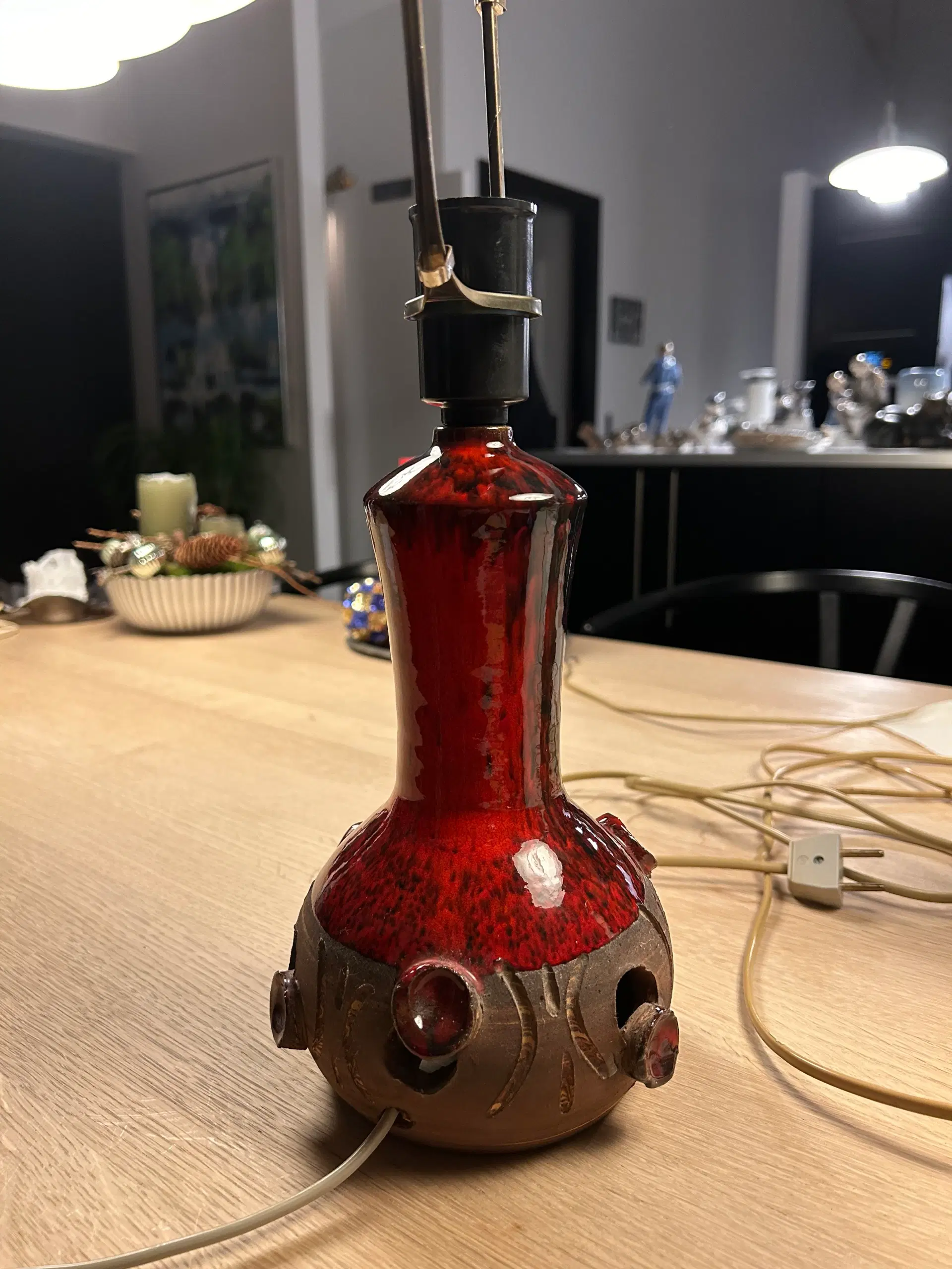 Bordlampe af keramik af Ernst Faxe