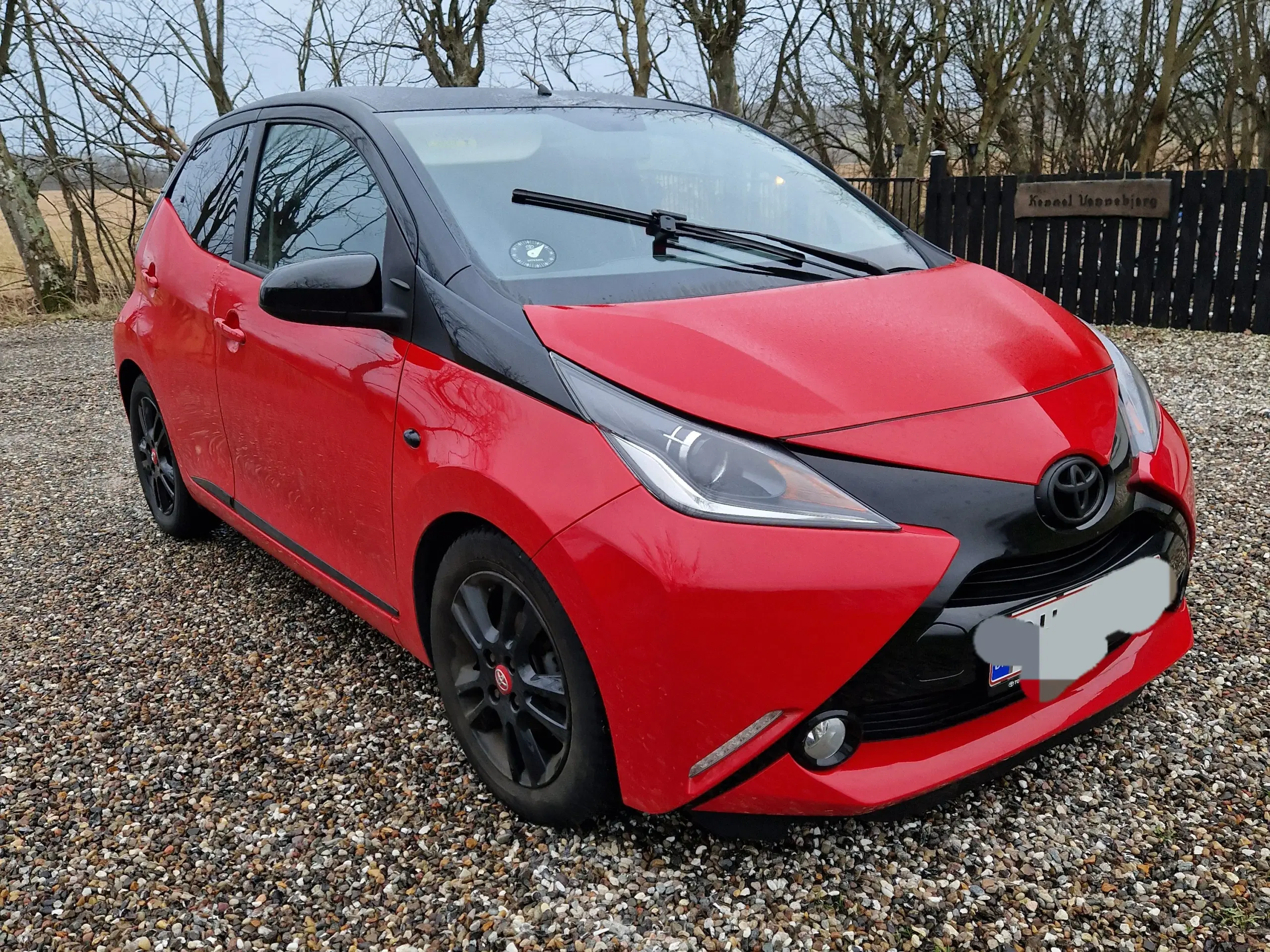 Toyota AYGO årgang 2017 10 5d VVT-I X-Cite