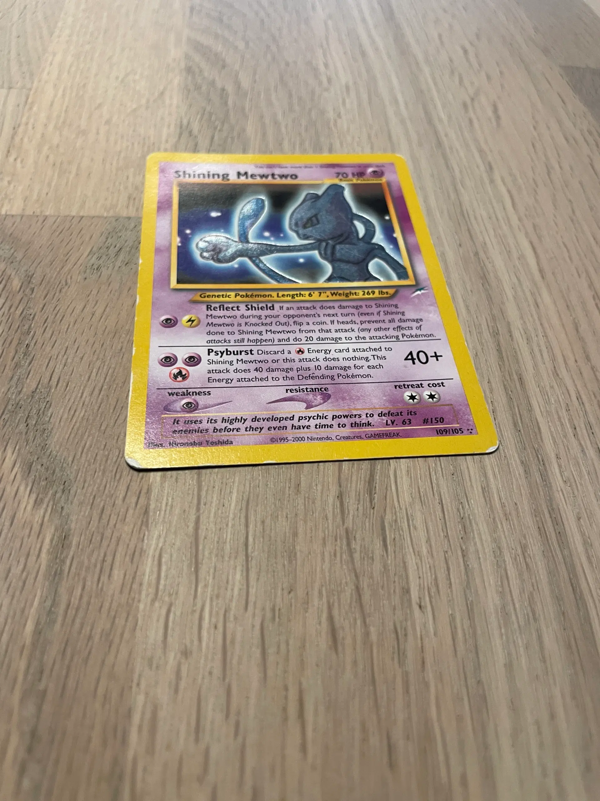 Shining Mewtwo Pokemon kort