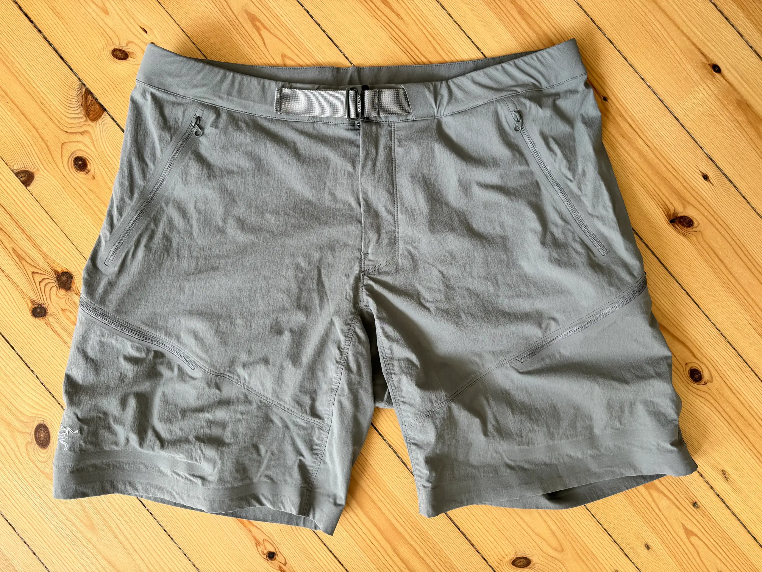 Arcteryx Mens Gamma Quick Dry Short 9"