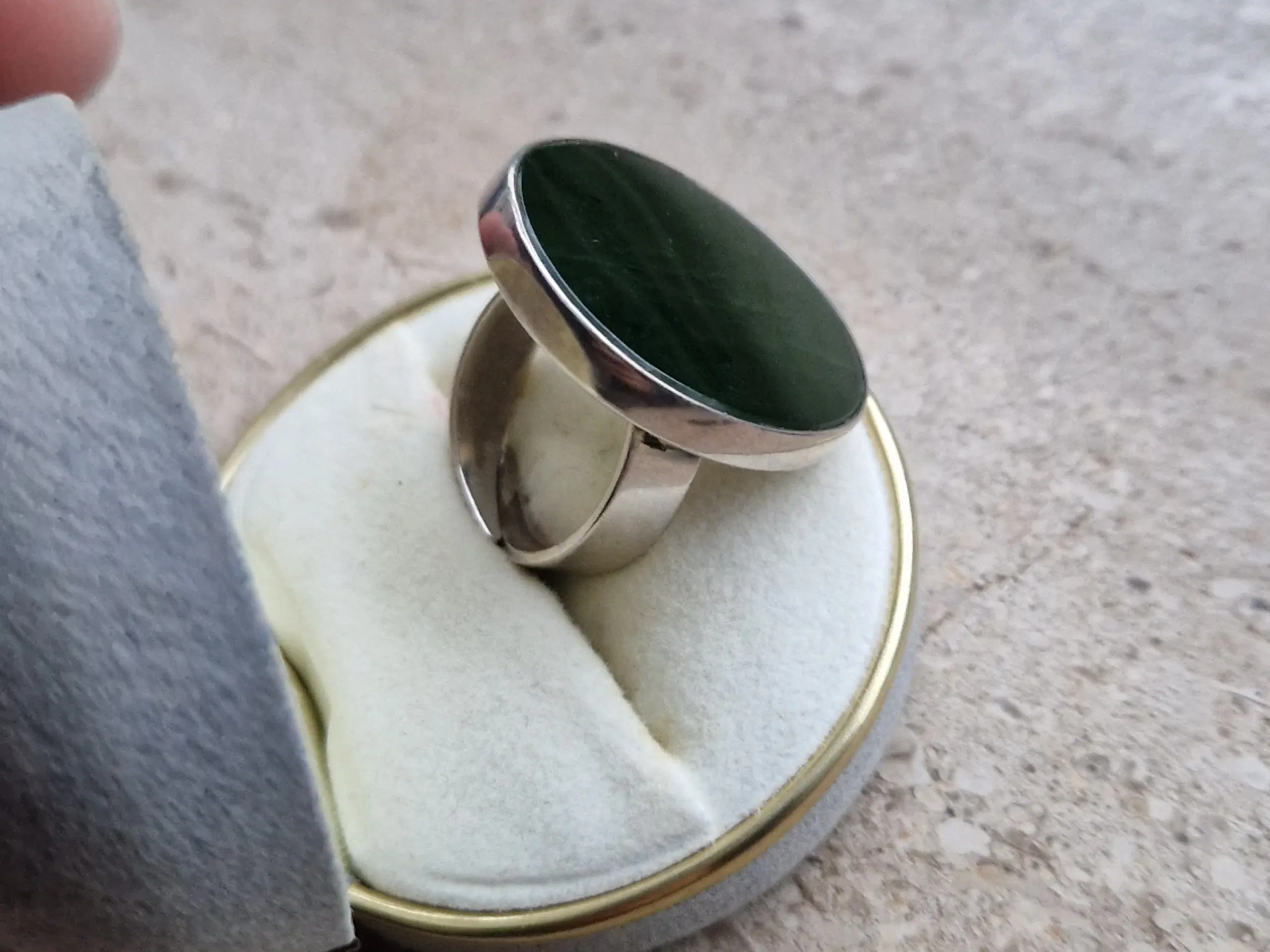 NEFrom sølv ring onyx