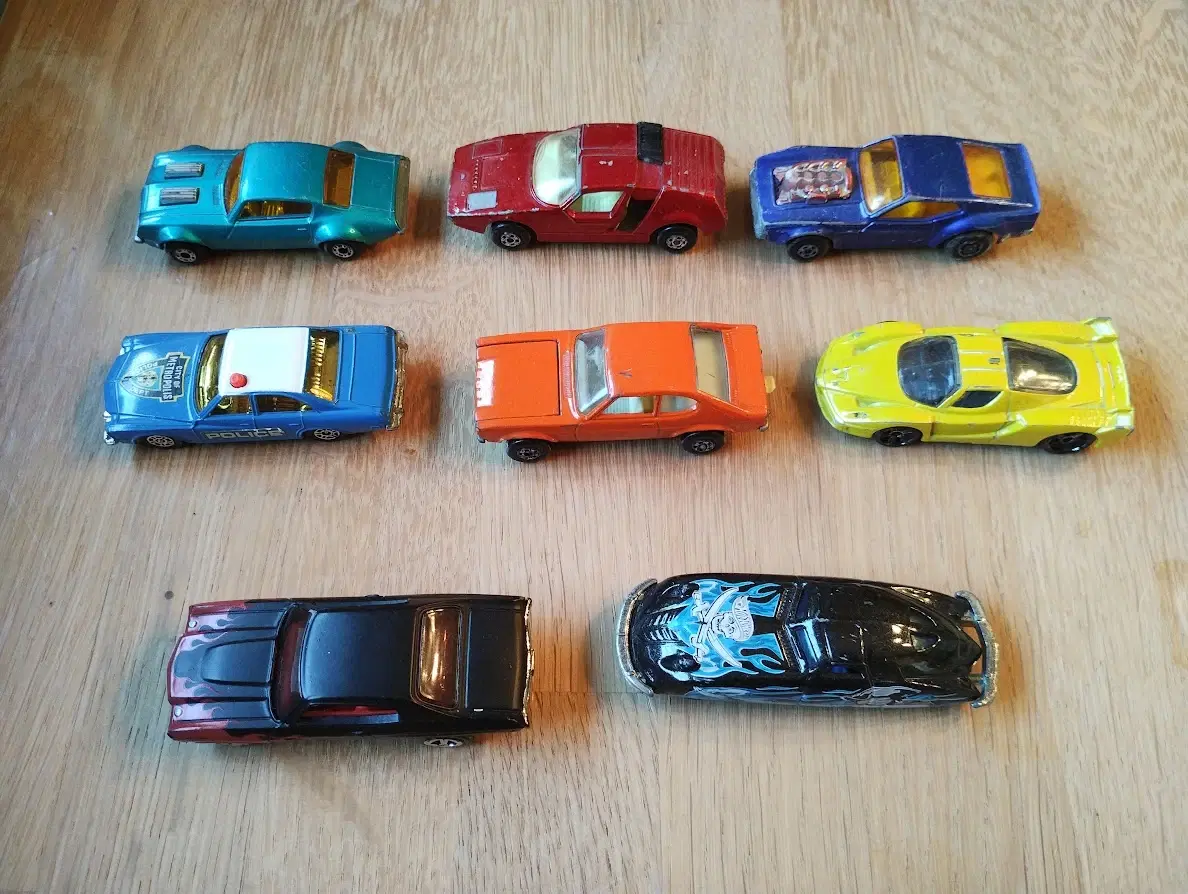 Legetøjs biler