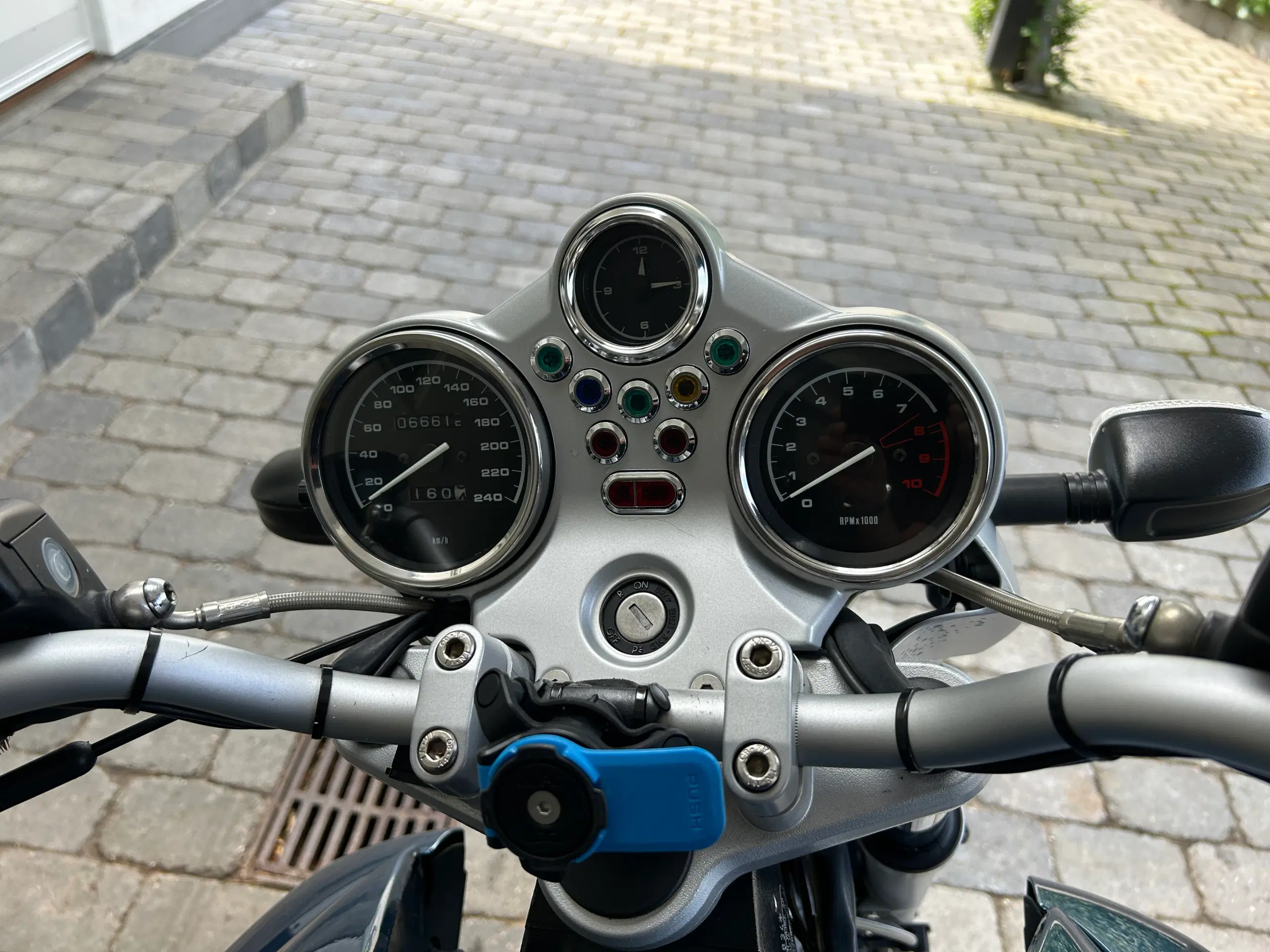 BMW R1150R