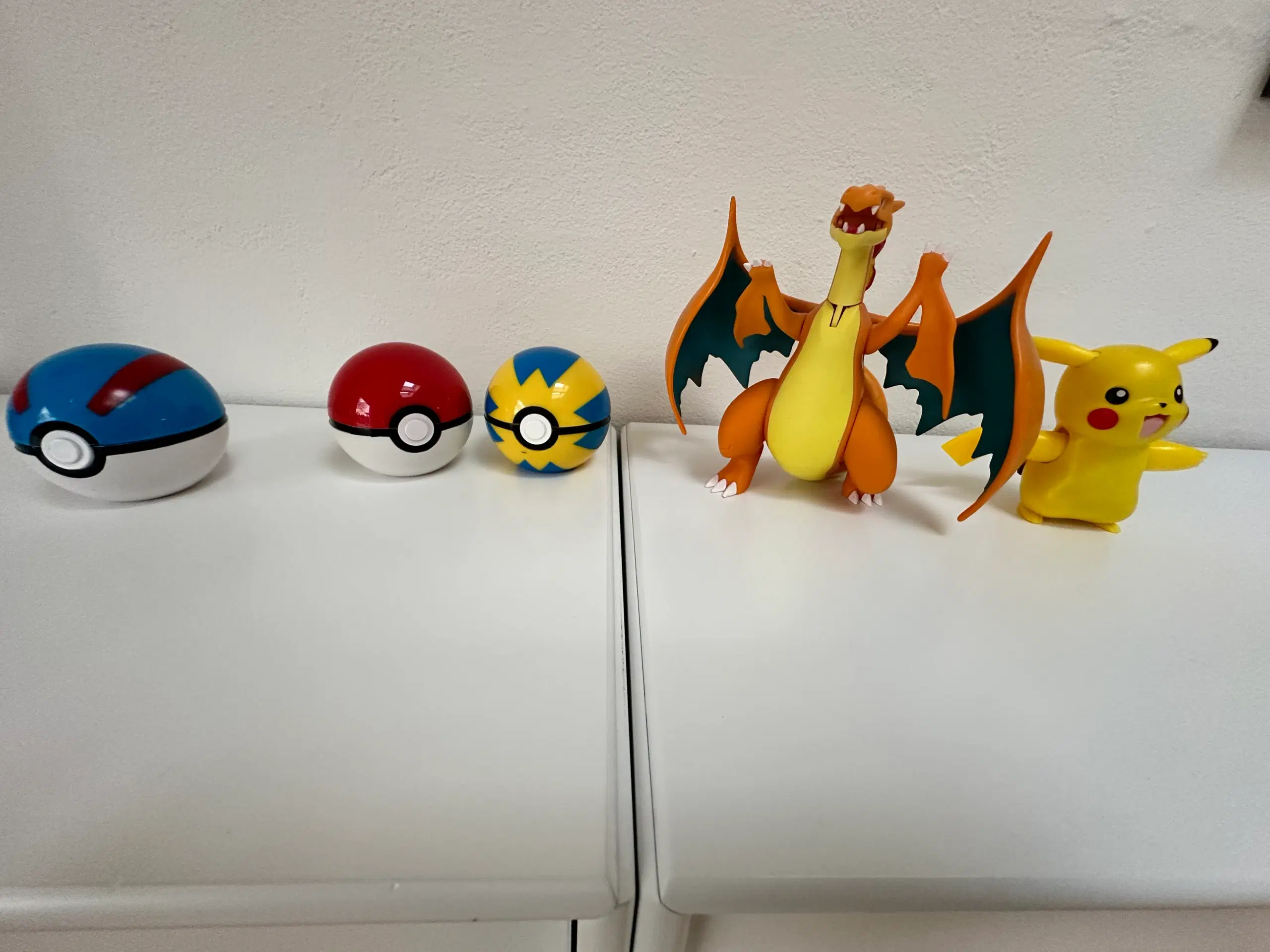 Super fede figurer og drage - Pokemon