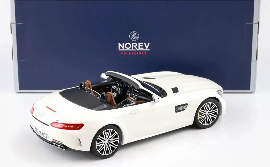 1:18 Mercedes AMG GT C Roadster