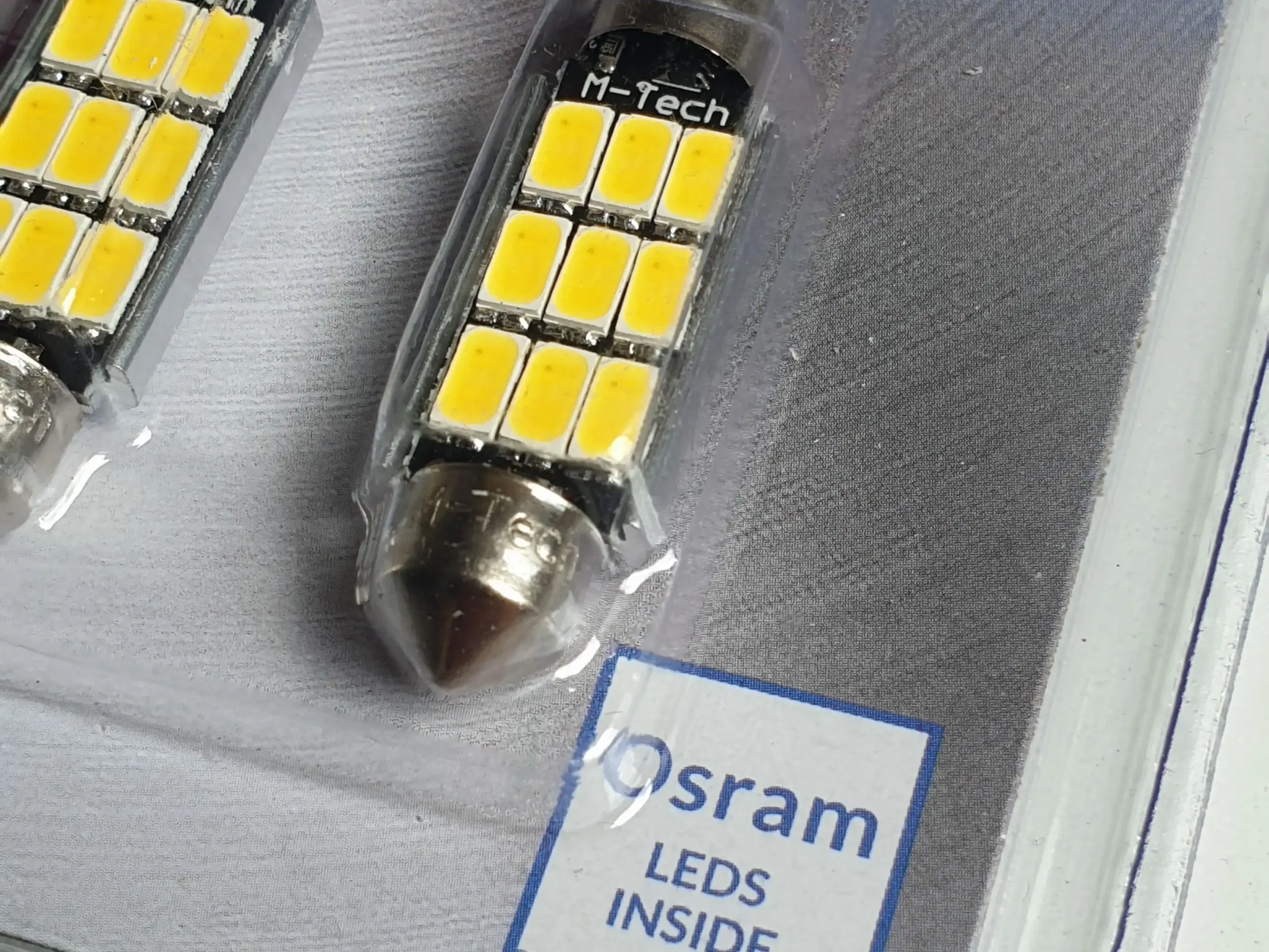 LED Pærer 2 x 9 SMD 5630 LED CANBUS C5W C10W