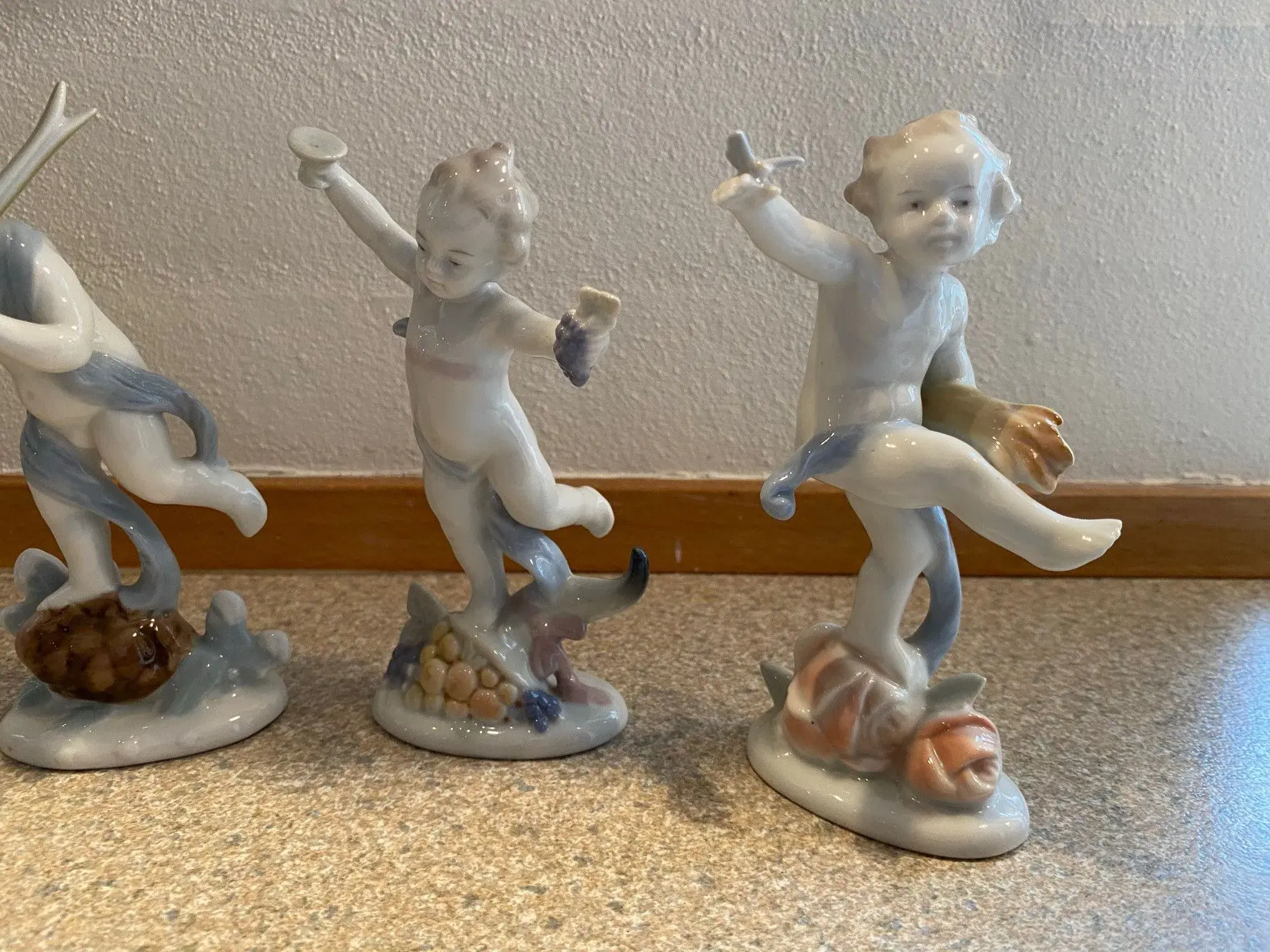 4 figurer  de fire årstider  Tysk