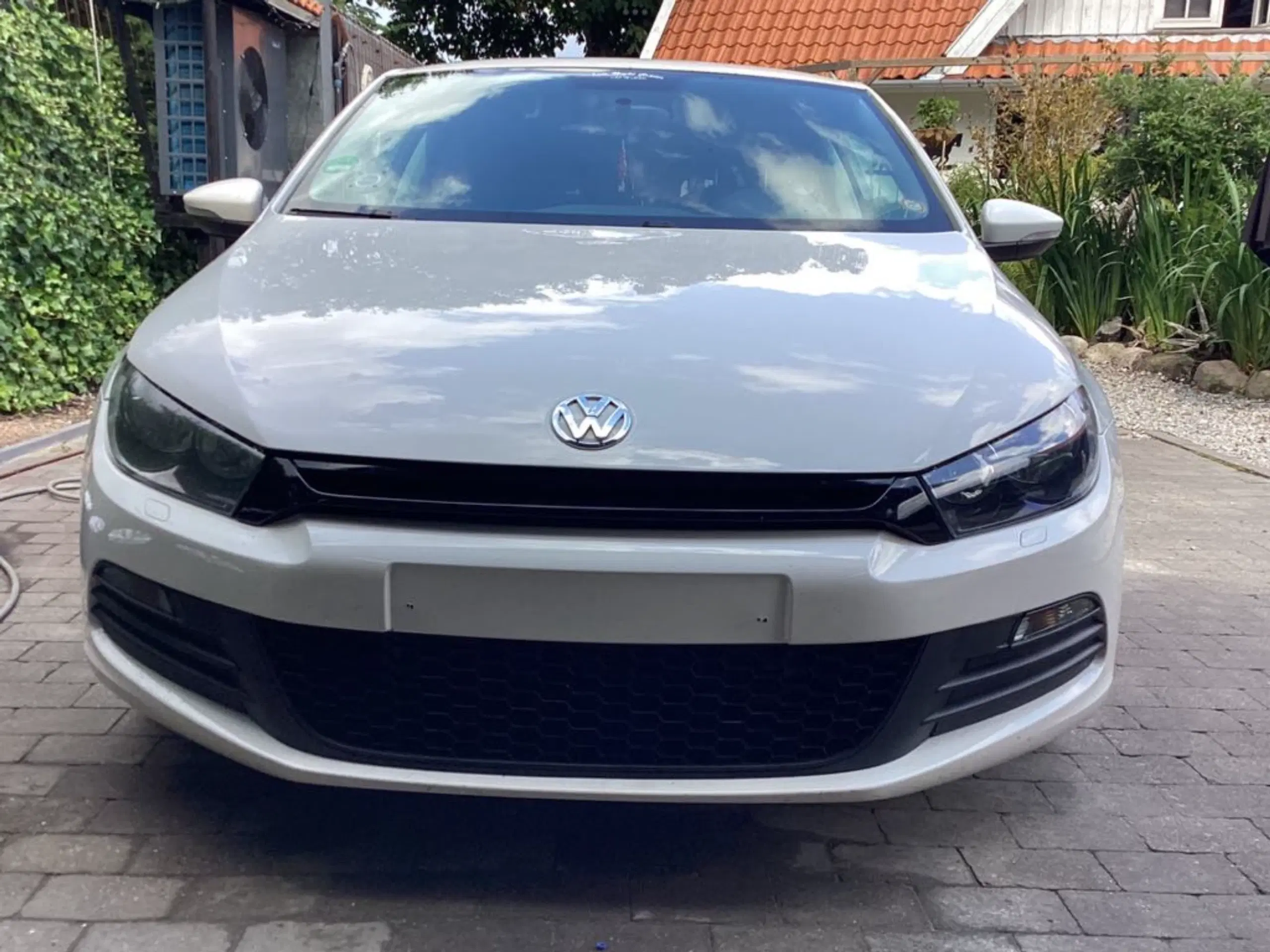 VW SCHIROCCO på hvide plader