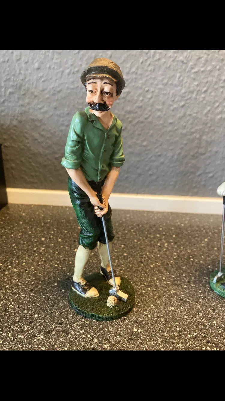 Golf statuetter