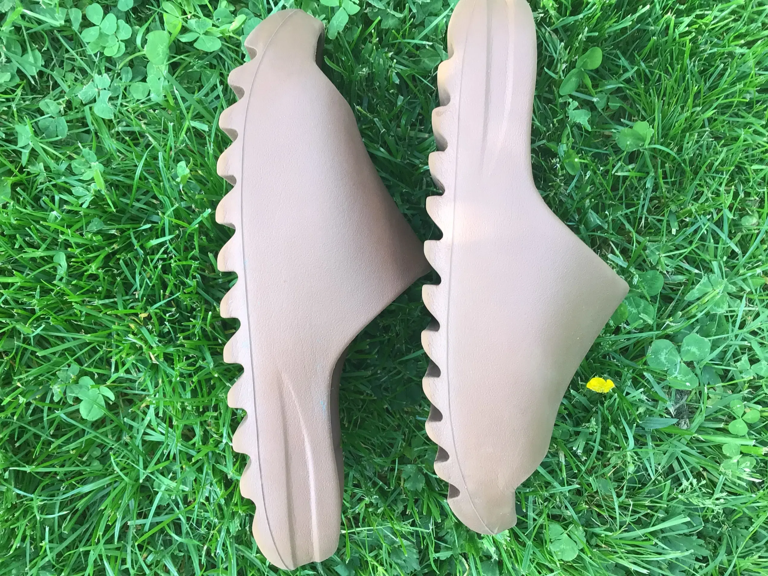 Yeezy slides fra Adidas