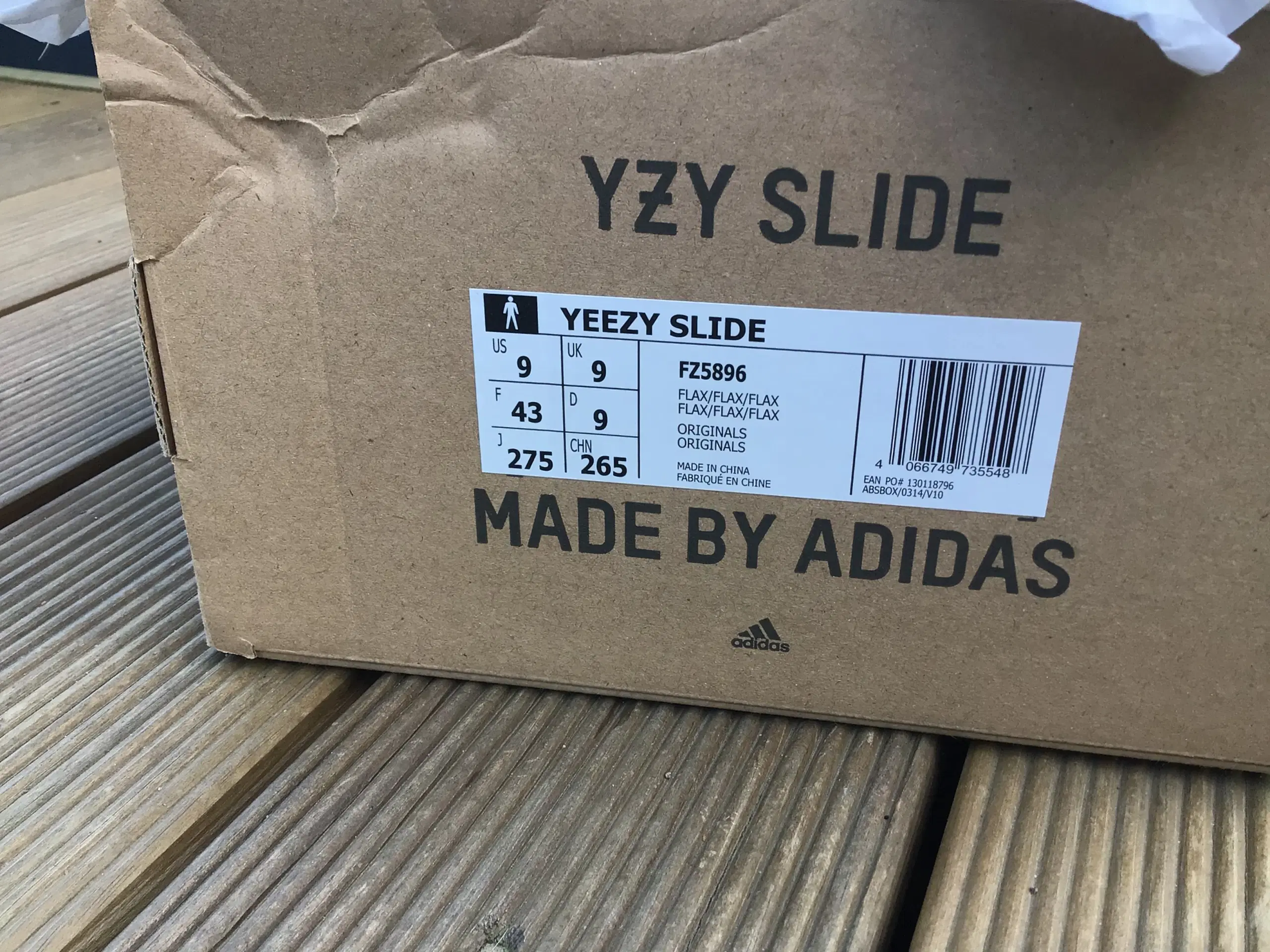 Yeezy slides fra Adidas