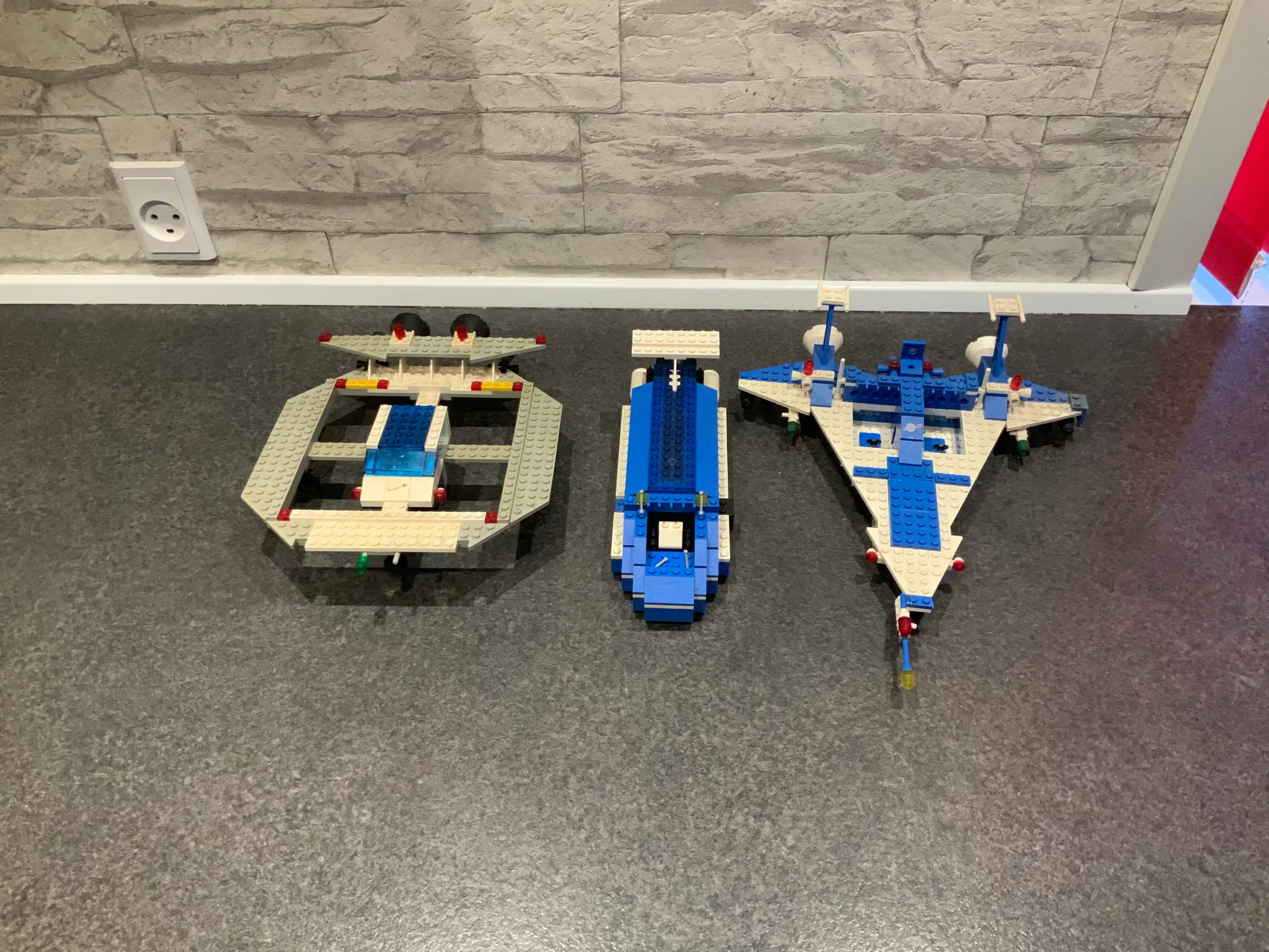 3 gamle lego space sæt