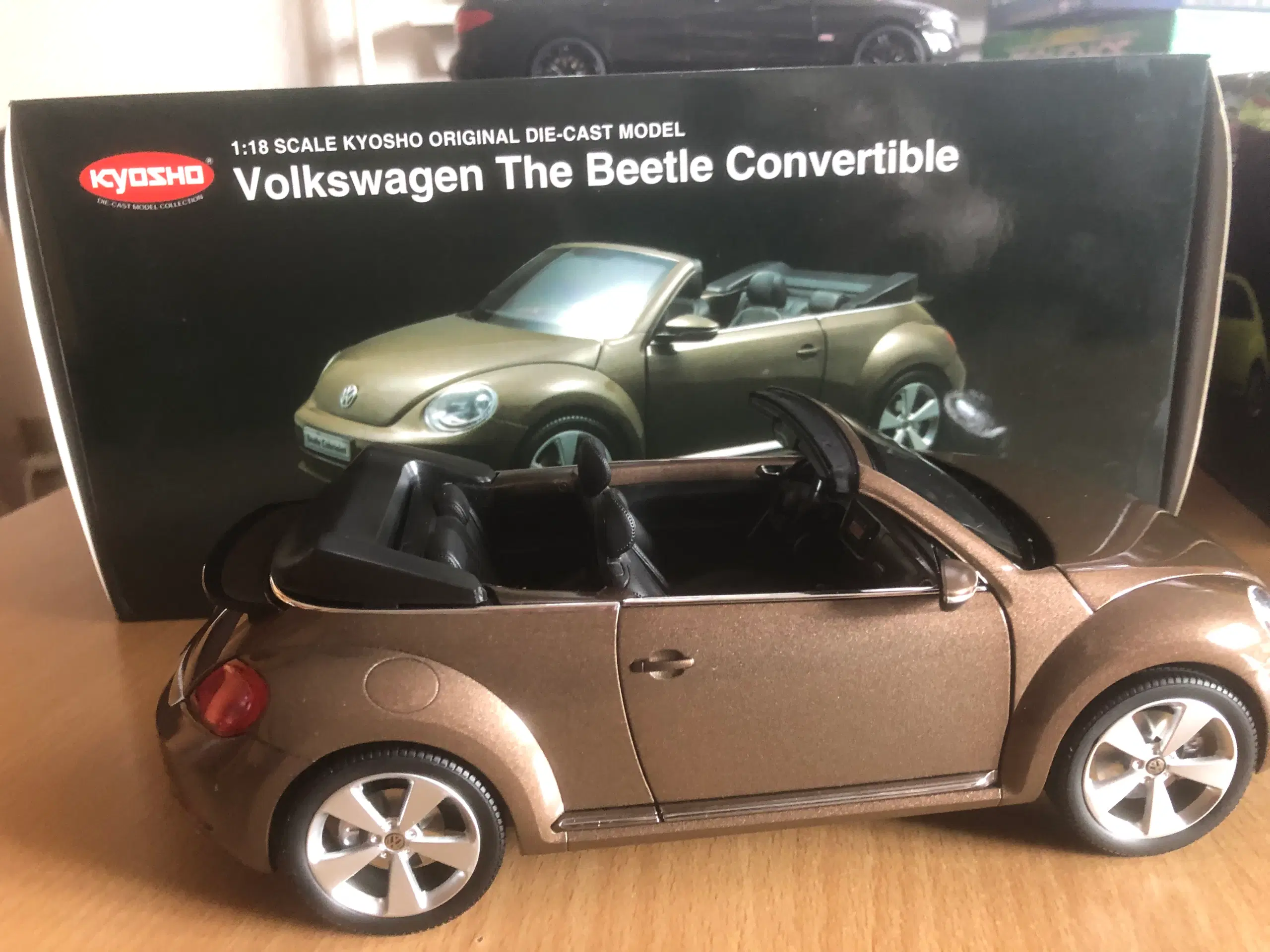 1:18 VW The Beetle Convertible