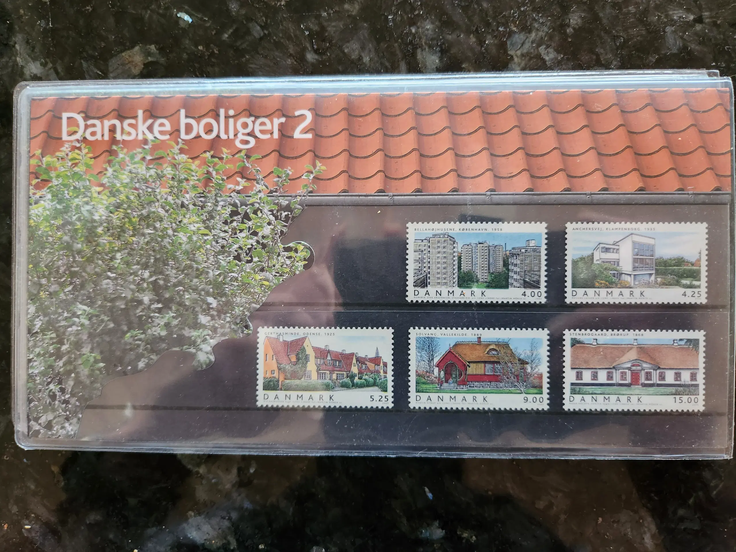 Souvenirmapper sælges for 70% af værdien 18 stk