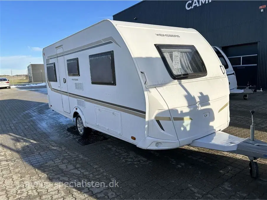 2023 - Weinsberg CaraOne 480 EU DK Edition   Weinsberg CaraOne  DK Edition - Enkeltsenge - 480 EU model 2023 kan snart ses hos Camping-Specialisten i Silkeborg