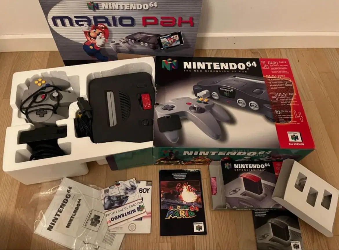 Super Nintendo64 med en masse tilbehør (MIB)