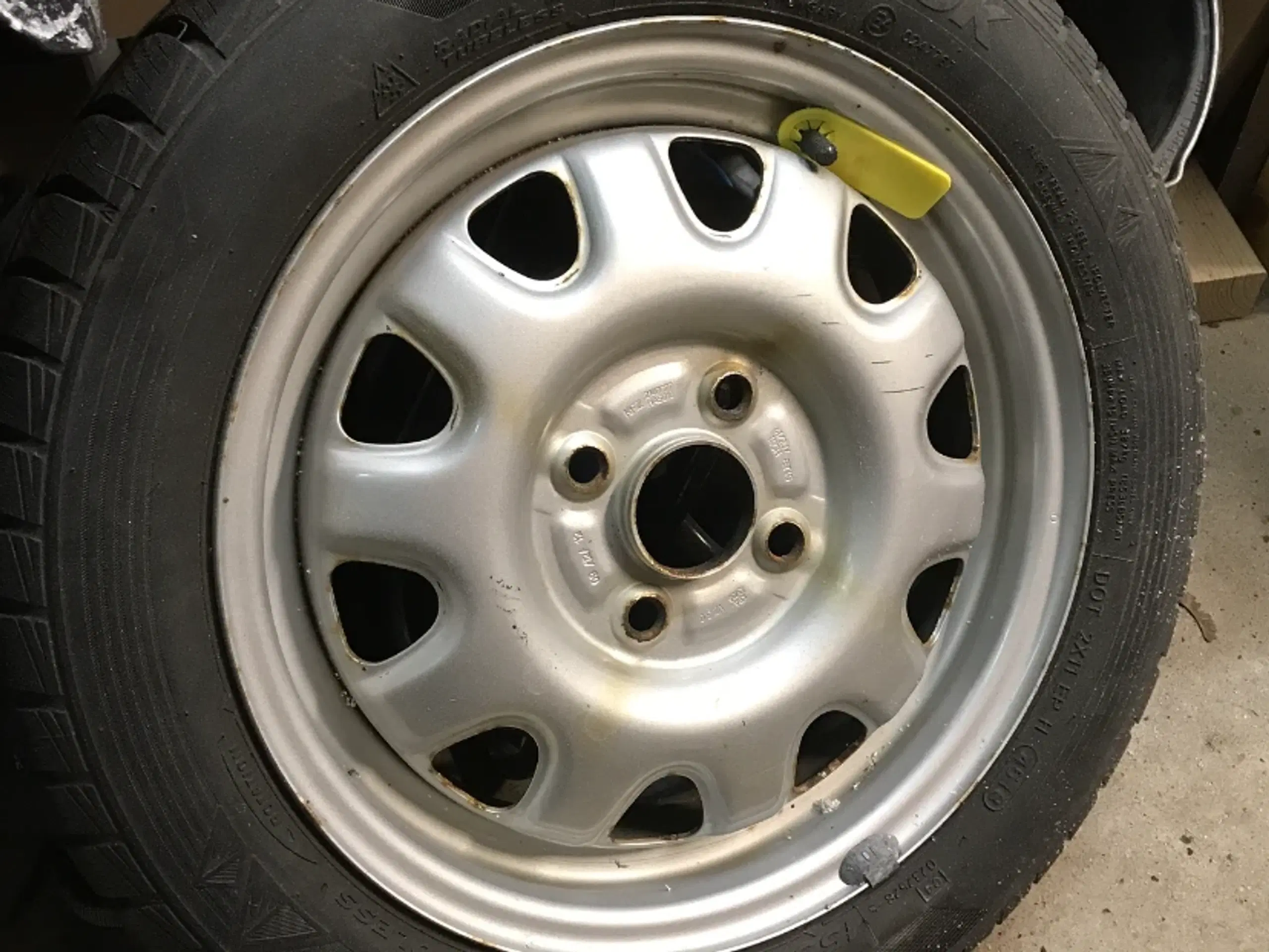 4x1143 Suzuki alto