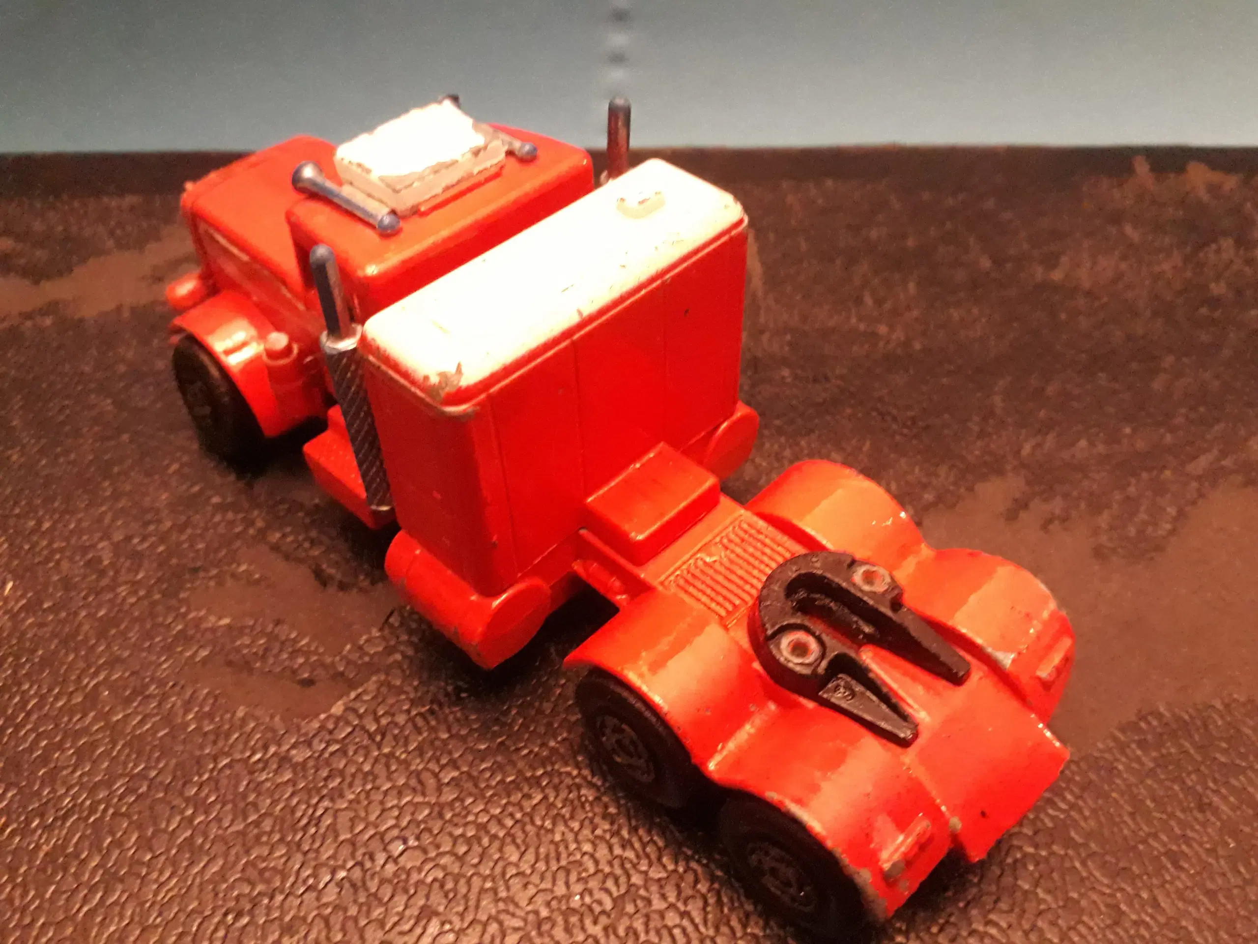 Matchbox Super Kings Peterbilt Truck