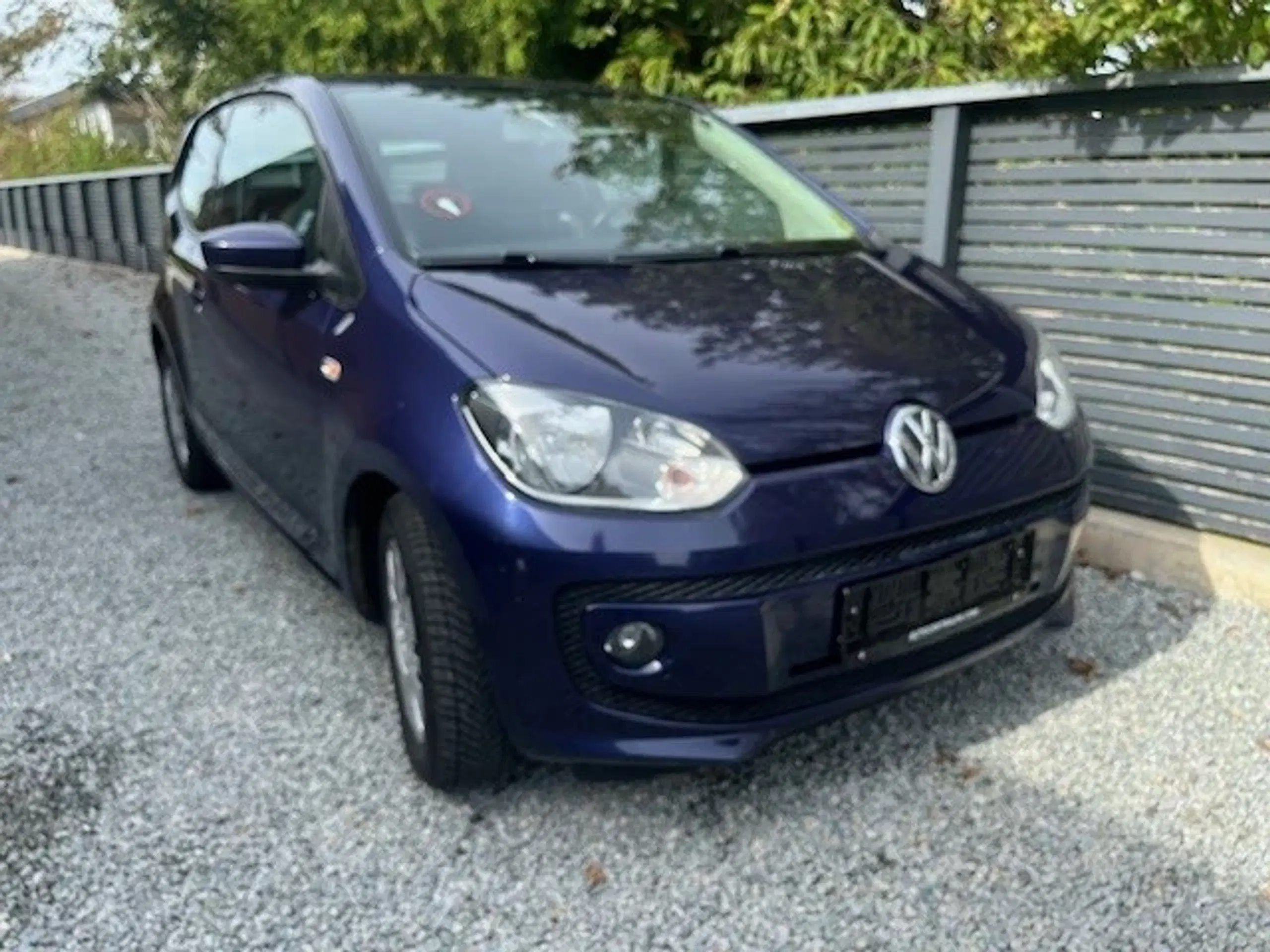 VW UP!  75 HK 2016 model NYSYNET