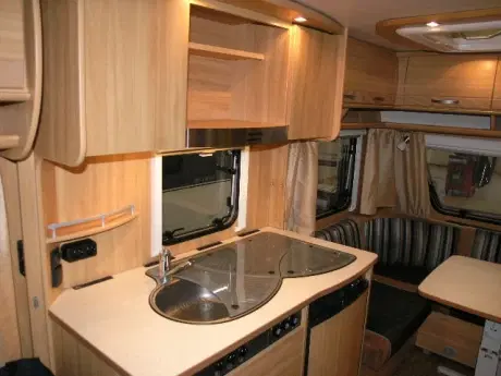 Dethleffs Camper 450 DB