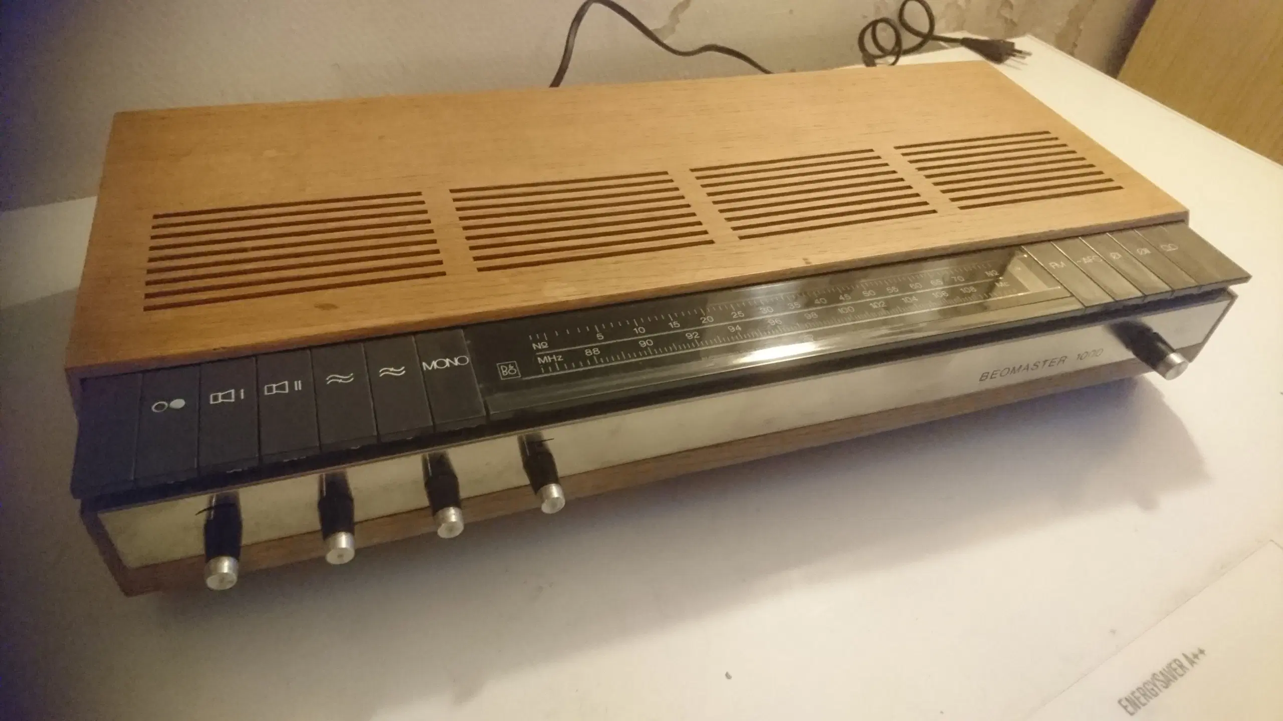 Vintage retro receiver