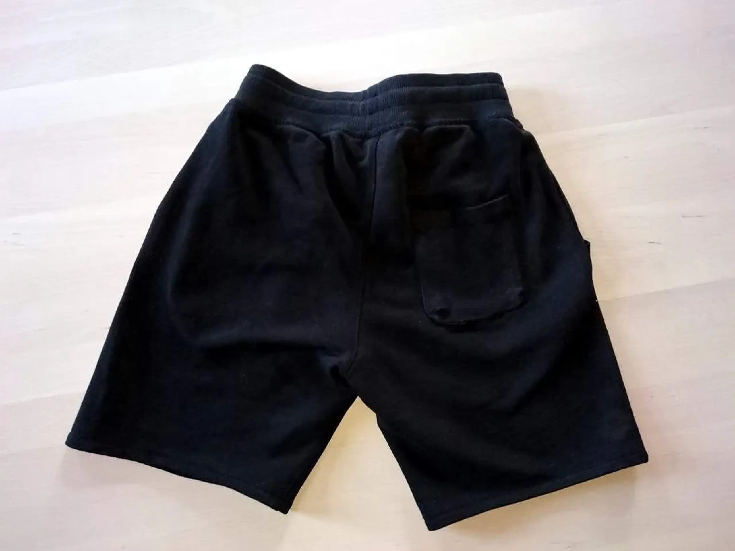 Hummel sommer shorts str 140