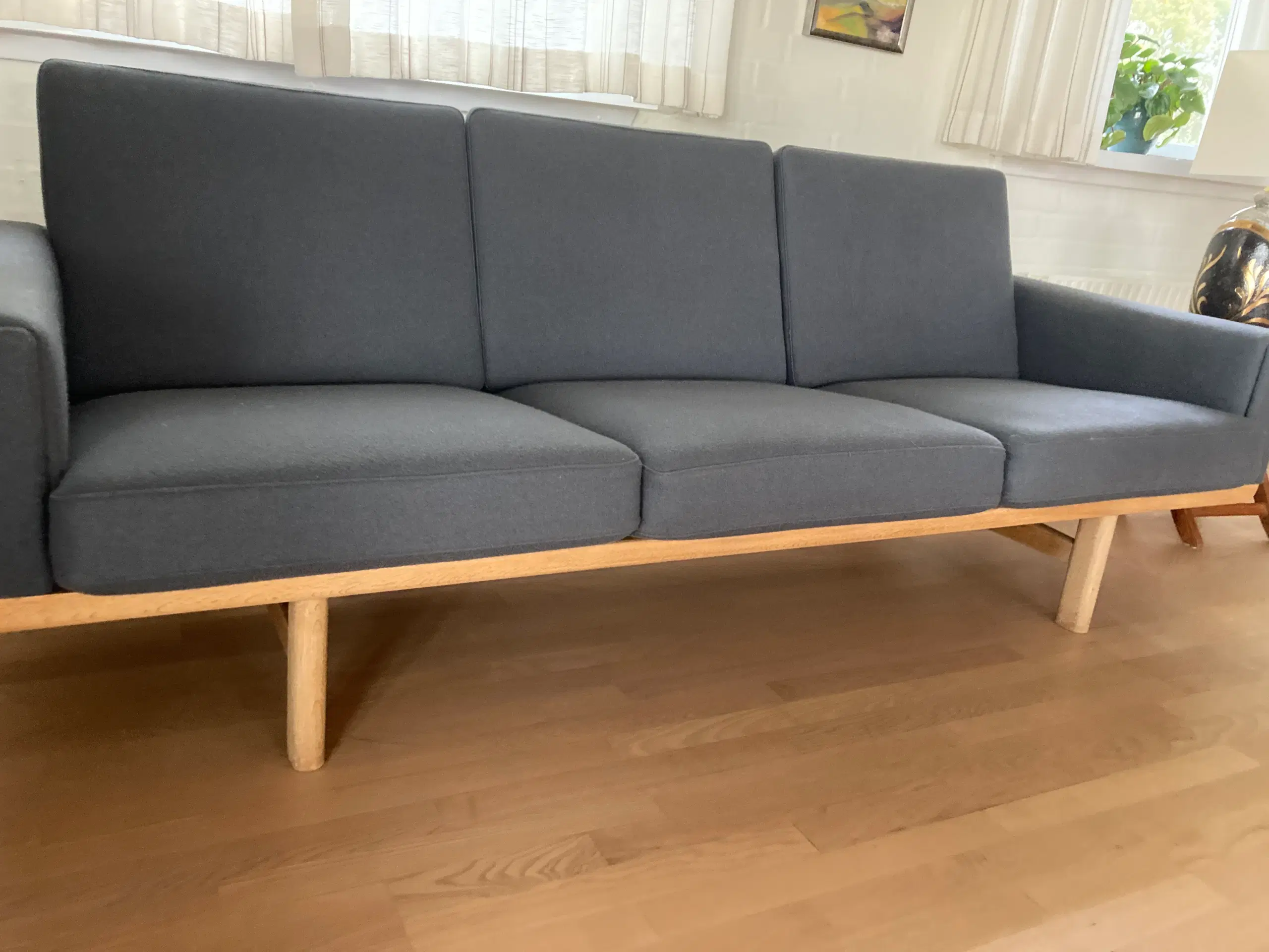 Hans Jørgen Wegner 3 pers sofa - GE236