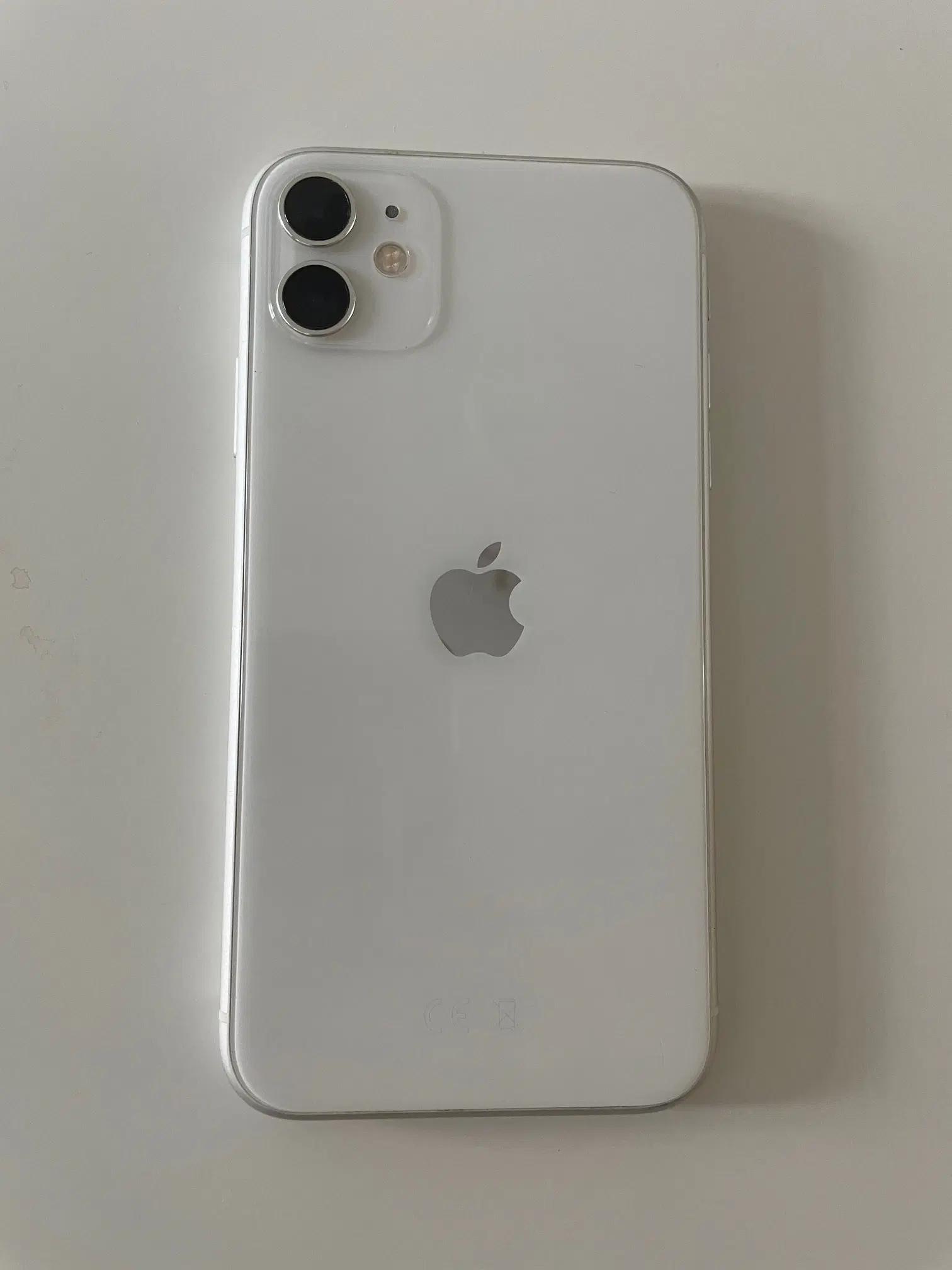 Iphone 11 m/ 64 Gb