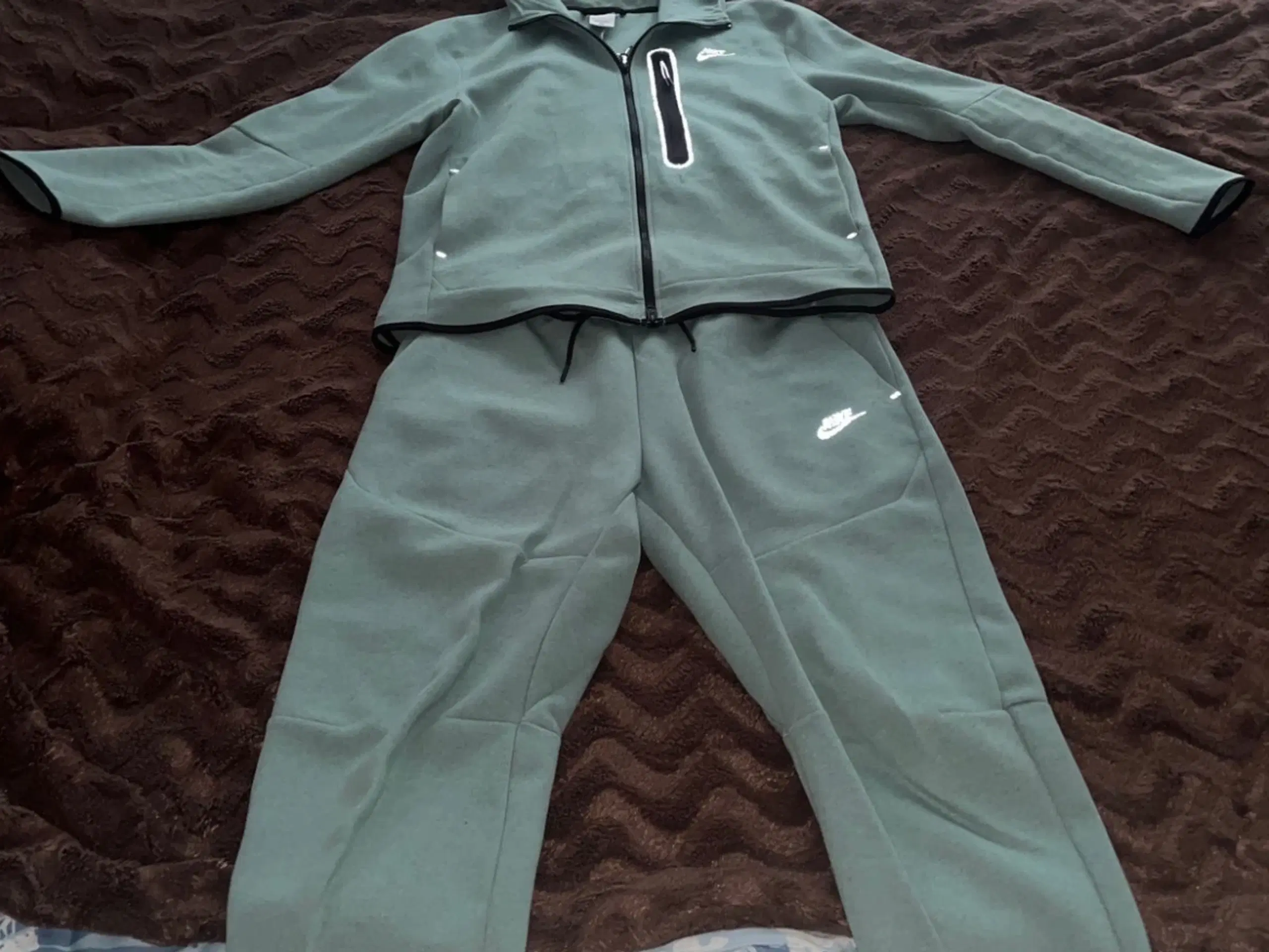 Nike Tech Fleece Tracksuit