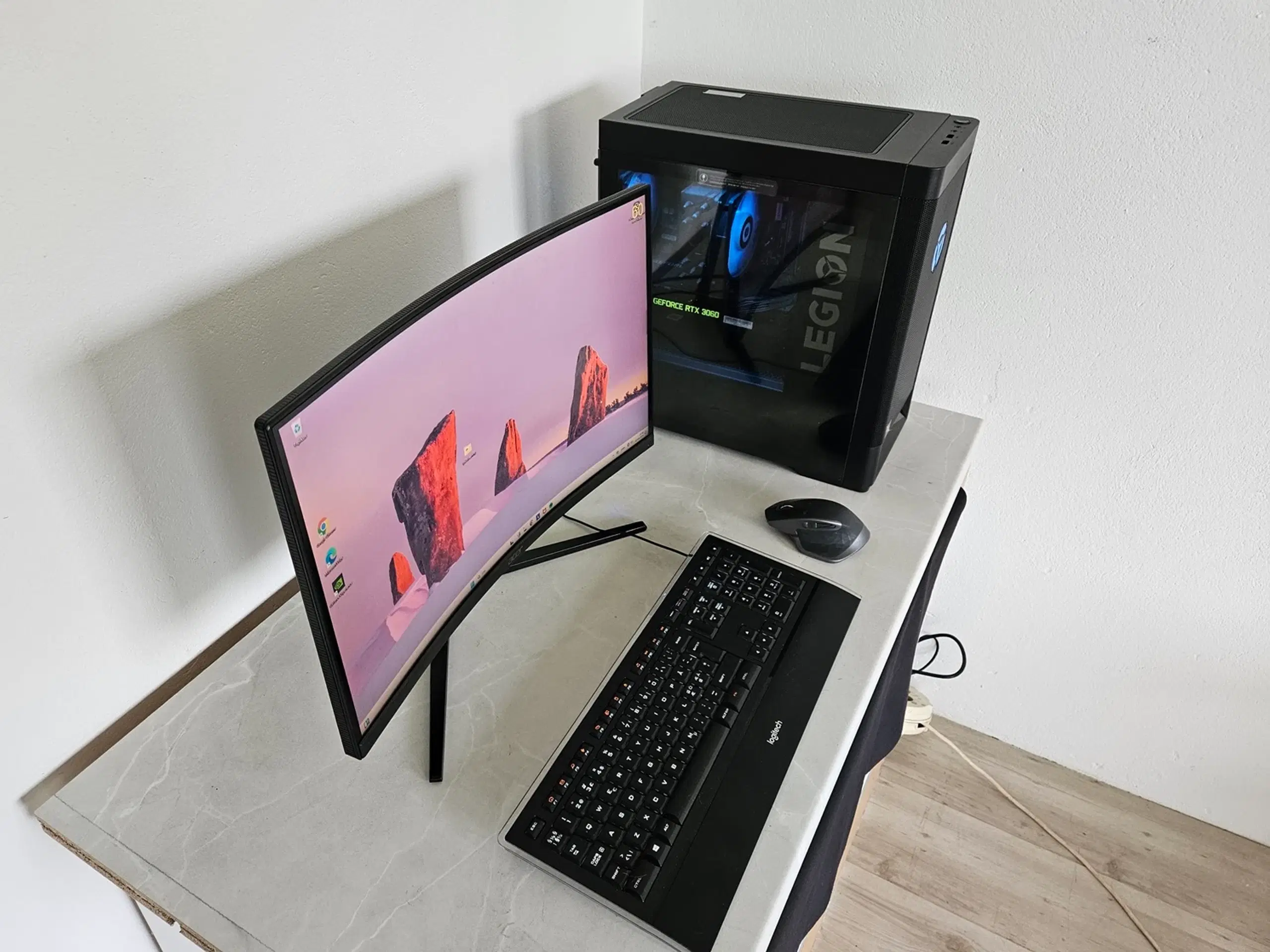 RTX 3060 Gamer Pc + 24" Curved Gaming skærm