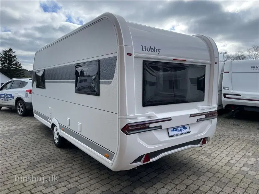 2024 - Hobby De Luxe 495 UL   Hobby 495 UL med enkelsenge fra Hinshøj Caravan A/S