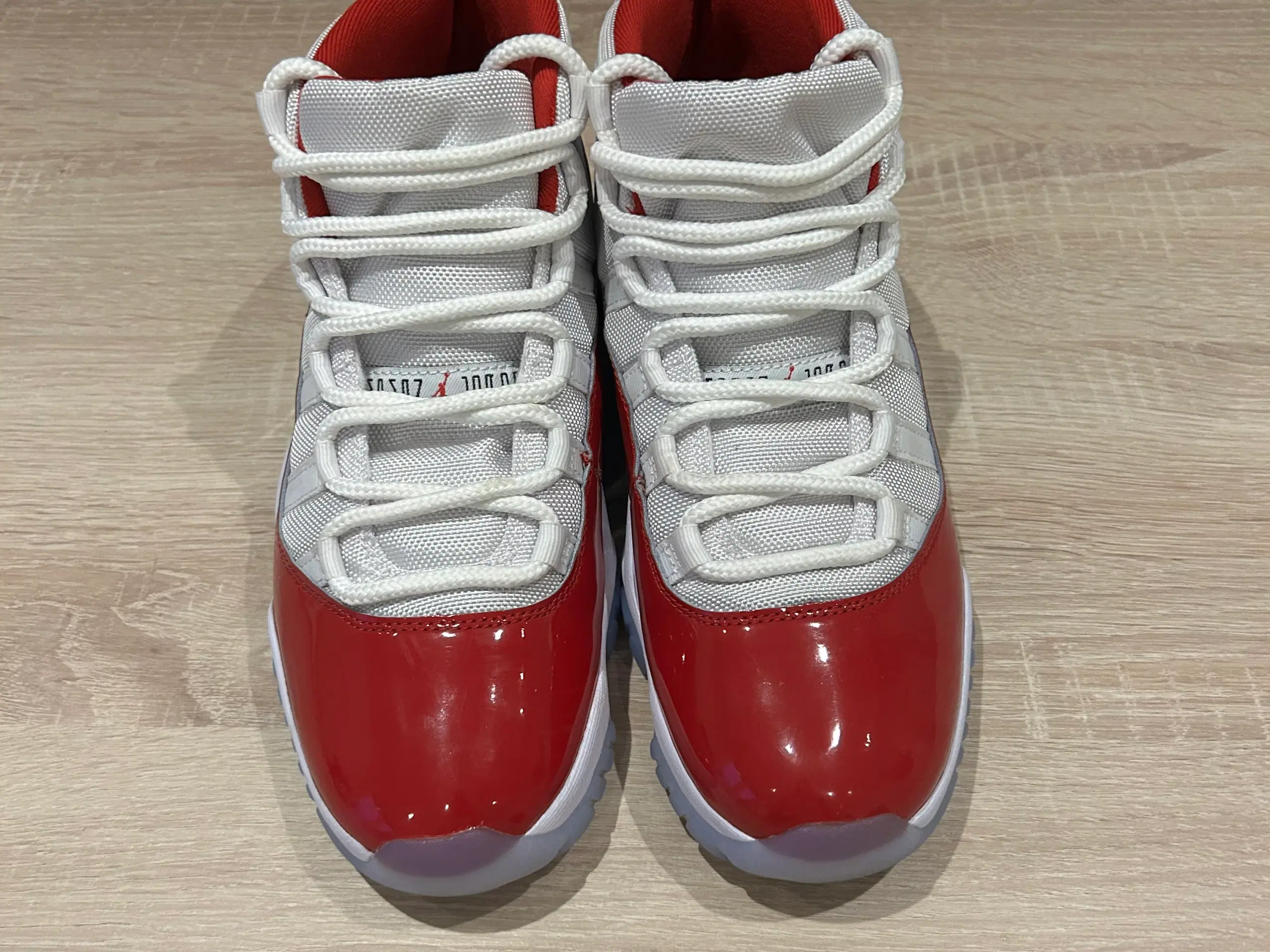 Nike Air Jordan 11 Retro Cherry