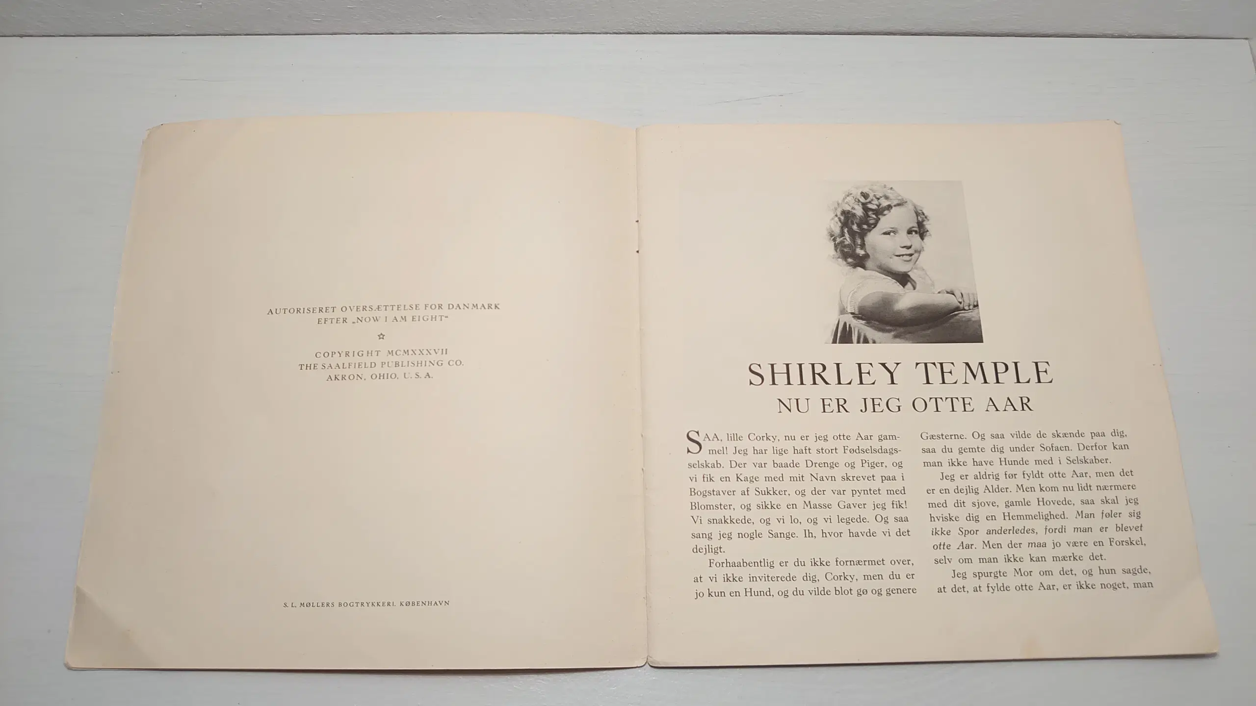 Shirley Temple: Nu er jeg otte aar Branner 1938