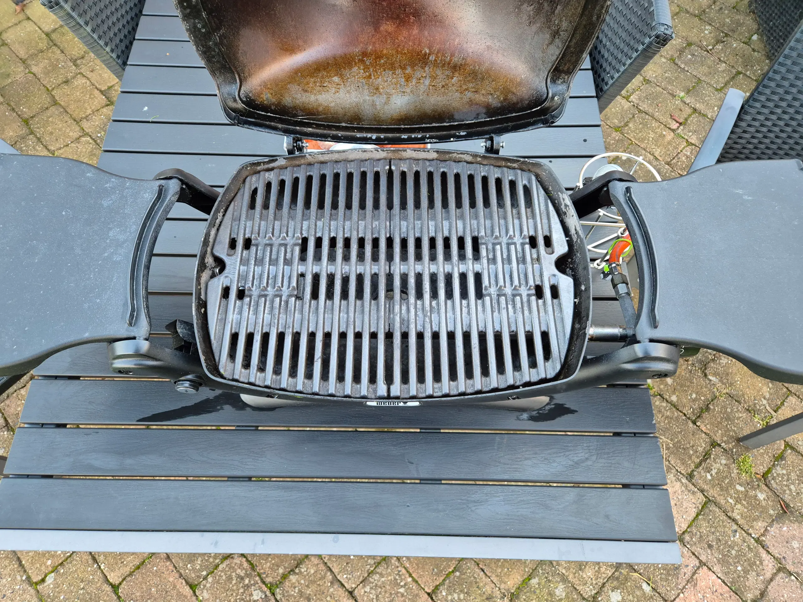 Weber Q1200