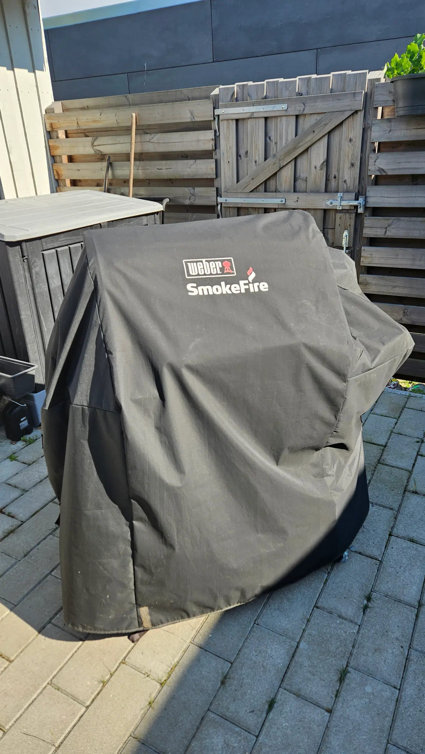 Weber SmokeFire pille grill