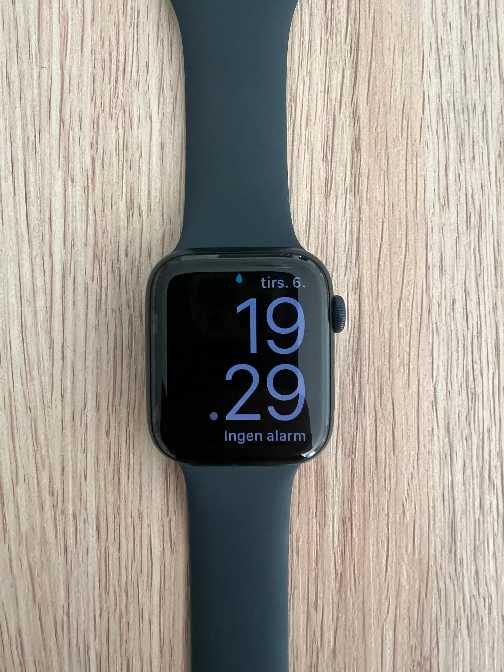 Apple Watch se 2023 model 44mm