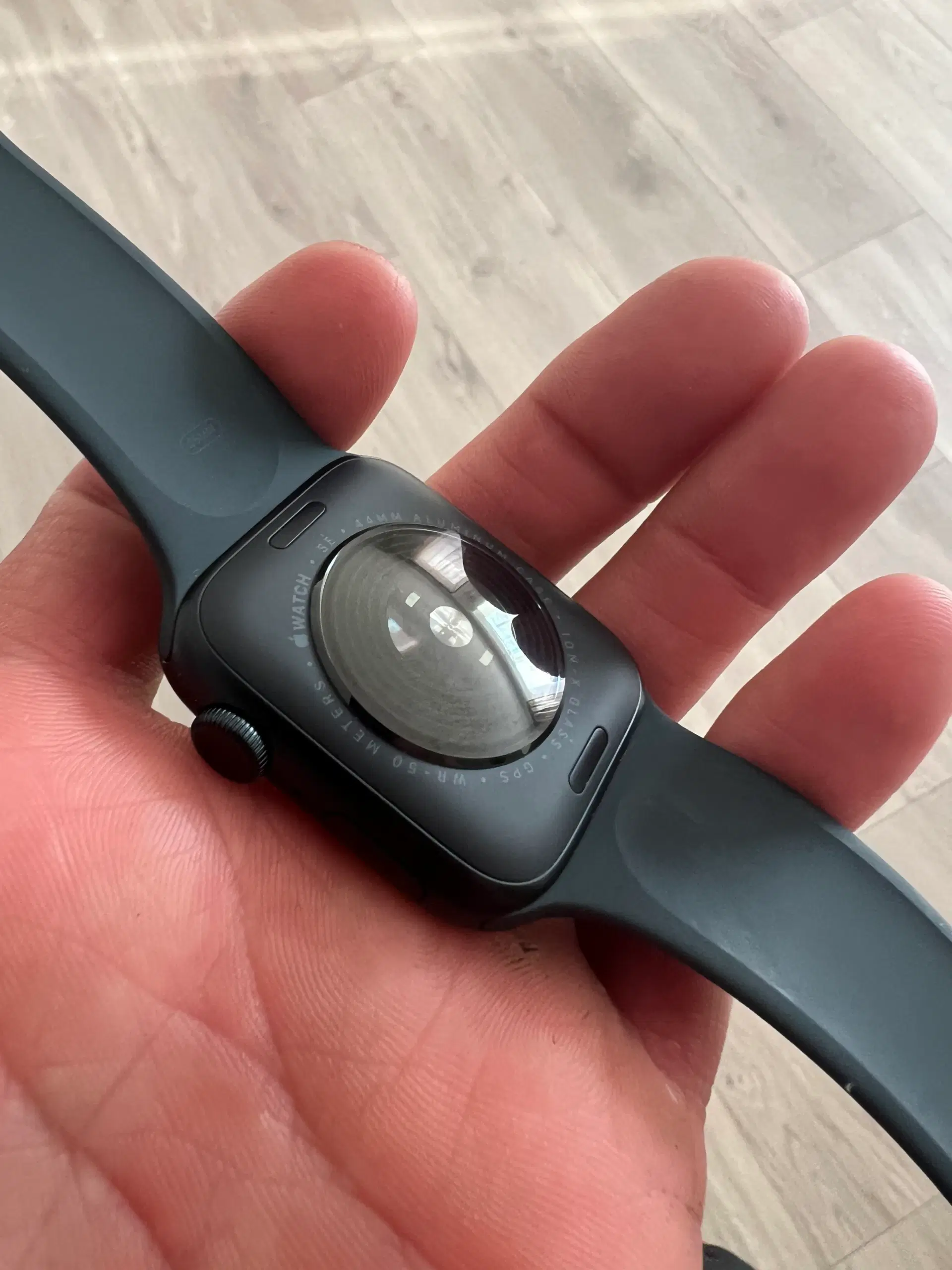 Apple Watch se 2023 model 44mm