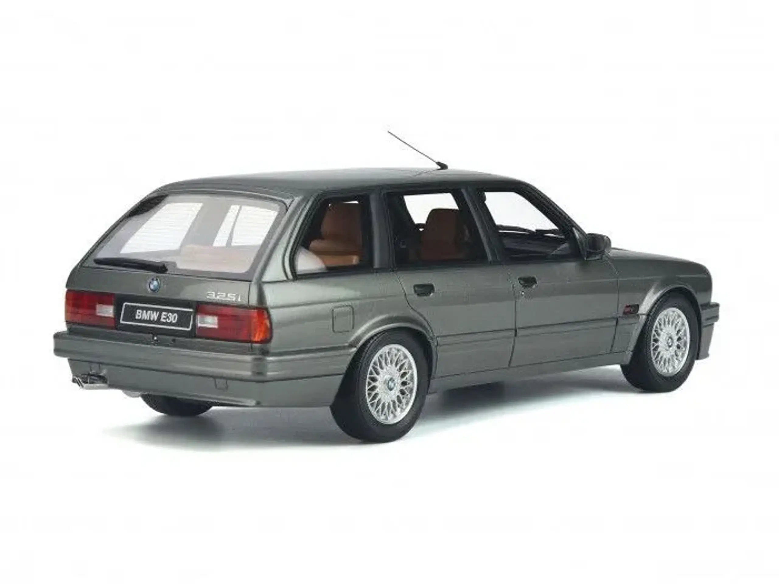 1991 BMW 325i M Pack 1:18  Type: E30 Touring