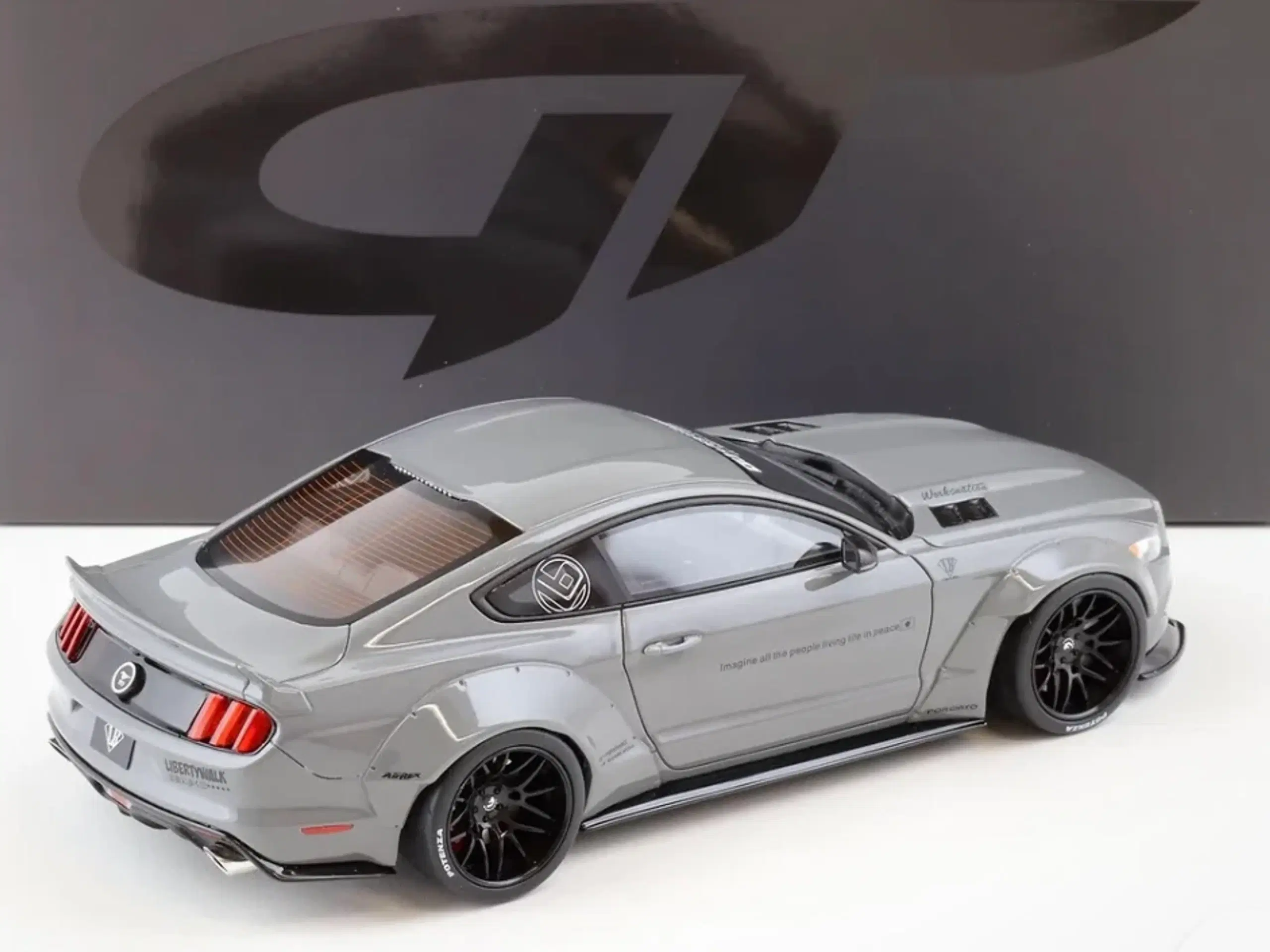 1:18 Ford Mustang LB Works Performace