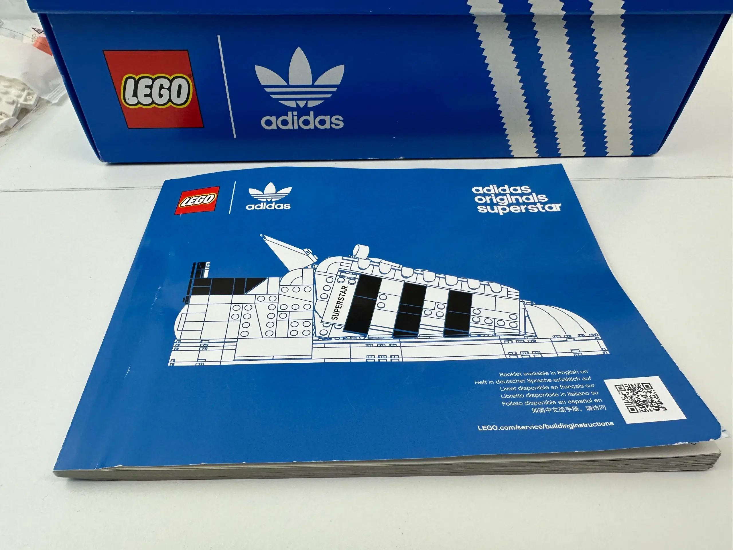 Lego 'Adidas Super Star' (10282)