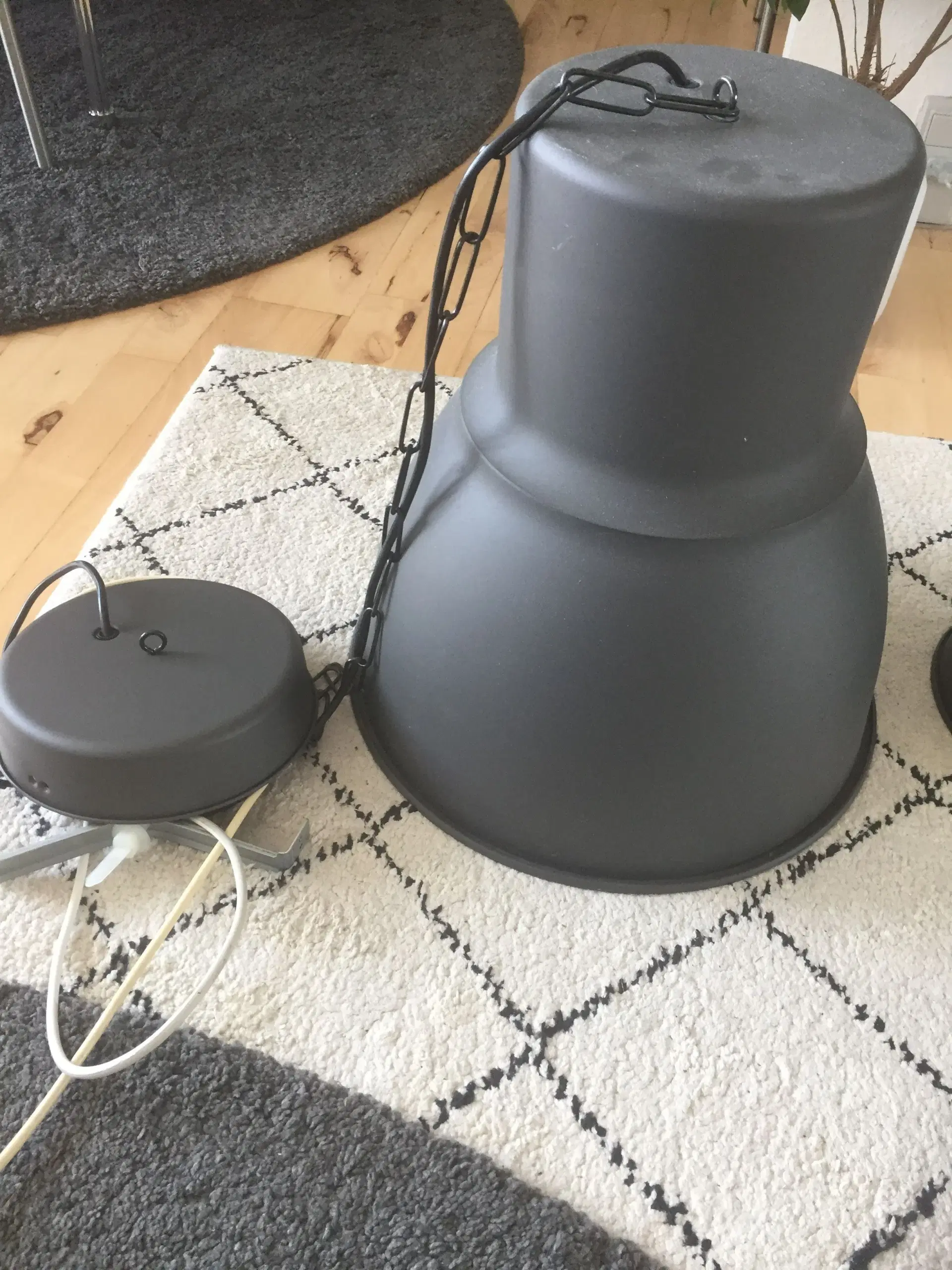 2 Flotte Lamper 40 cm & 26 cm kan købes enkeltvis