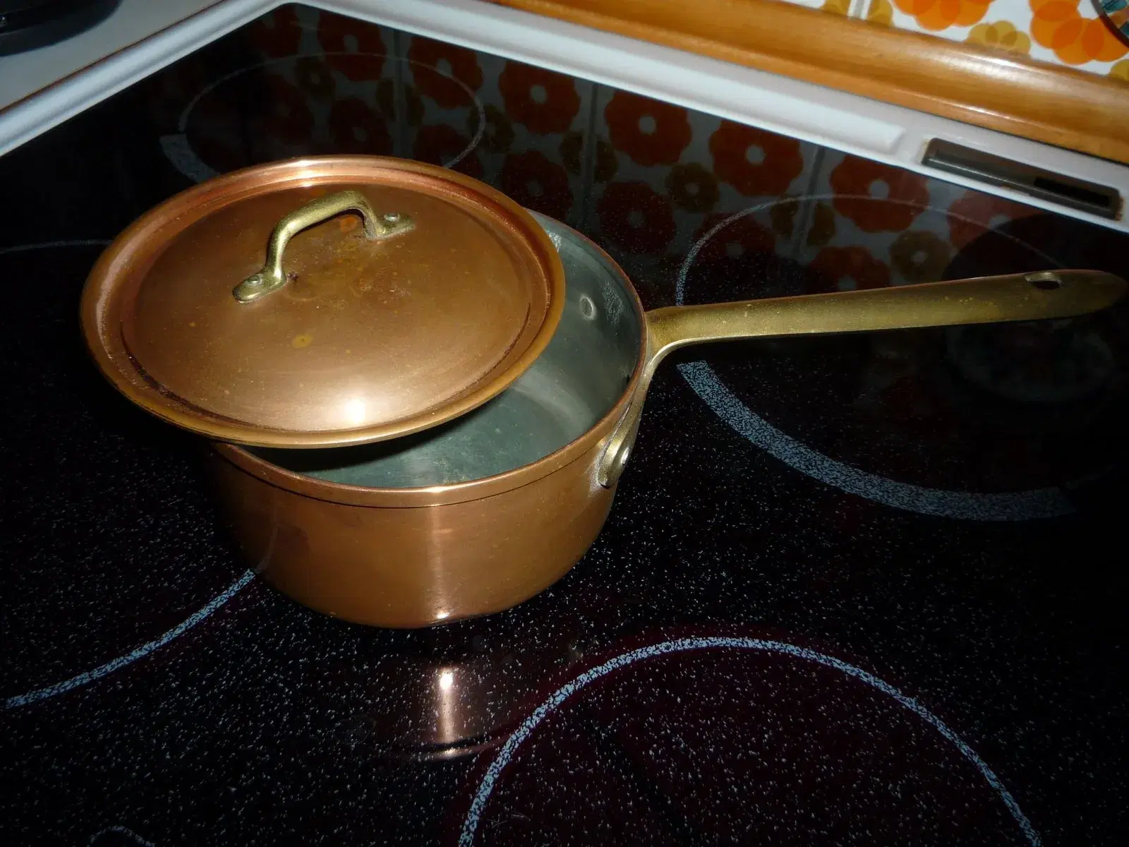 Kobber kasserolle med låg mrk Tagus + kobber fad