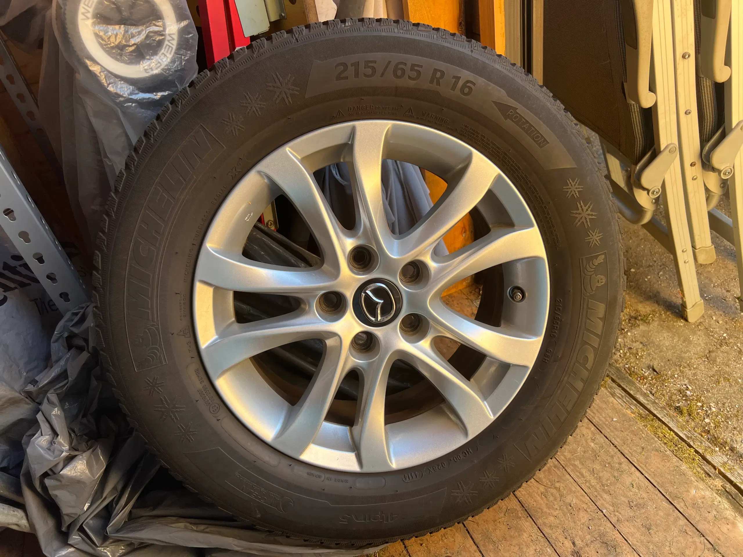 Alufælge 16” Michelin vinterdæk 215/65 4 stk