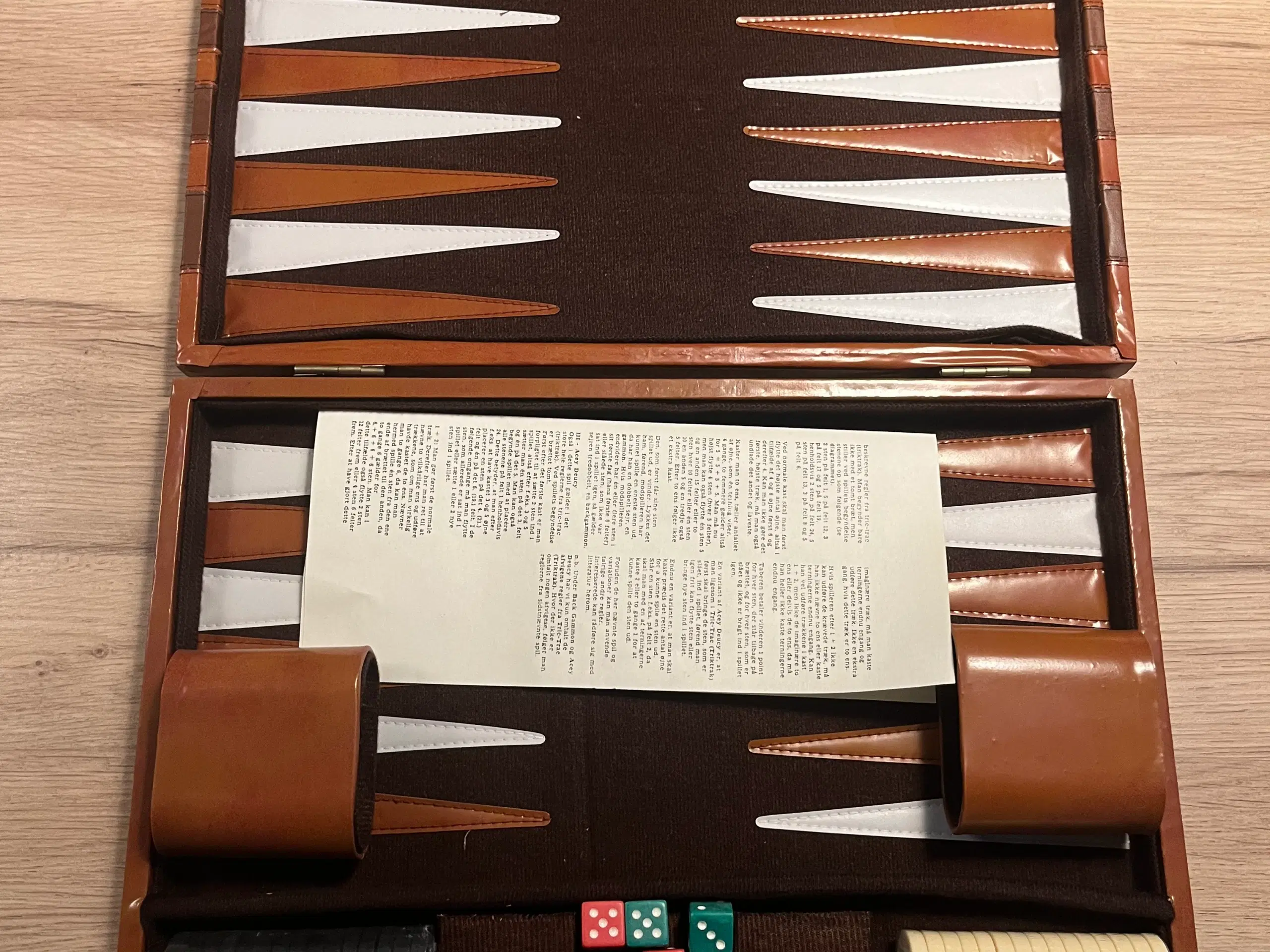 Backgammon kuffert