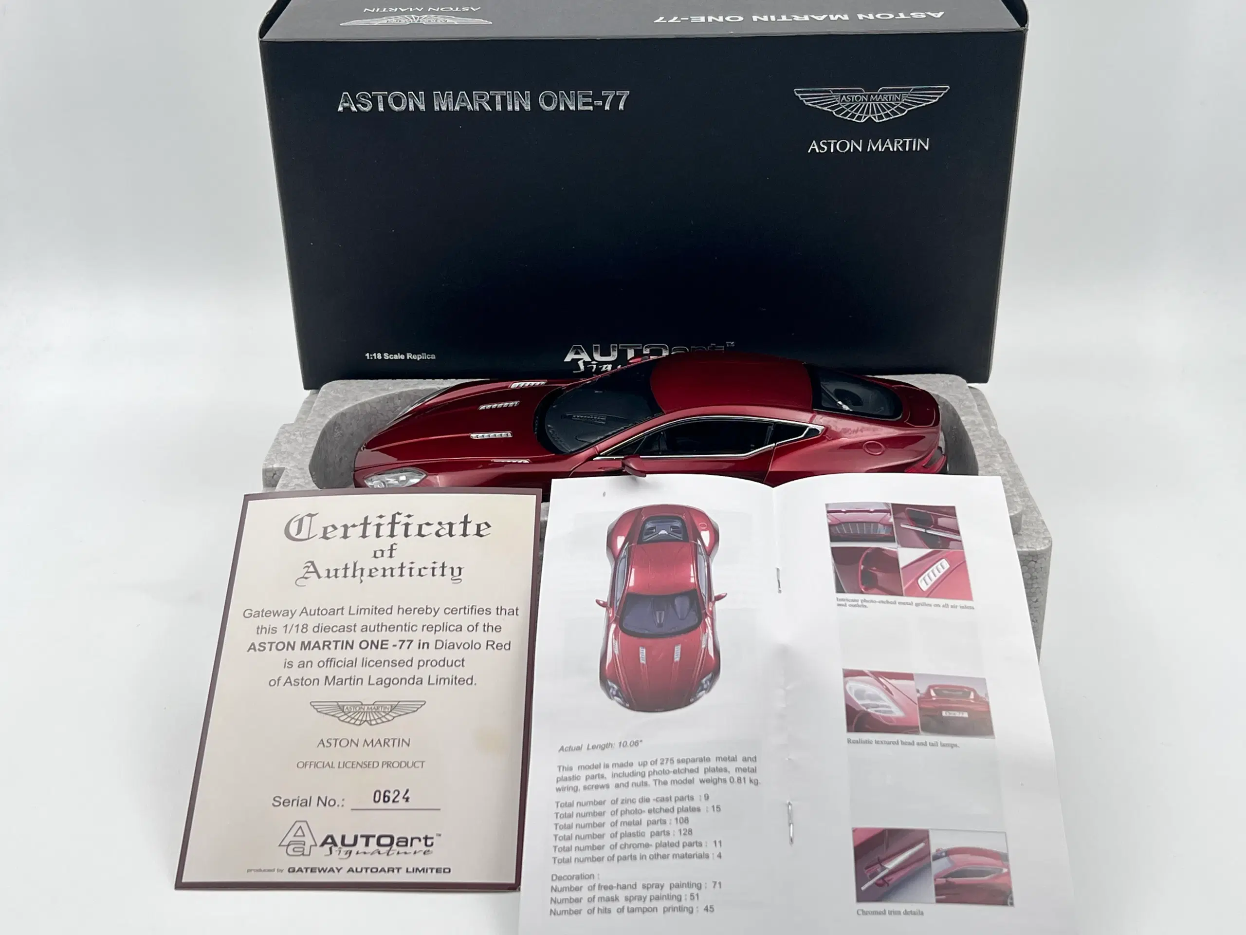 2009 Aston Martin One-77 AUTOart Signature - 1:18