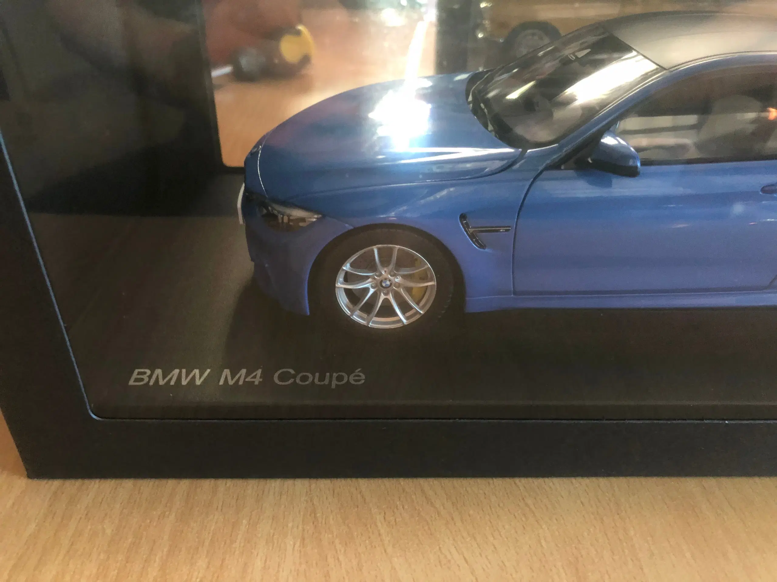 1:18 BMW M4 Competion