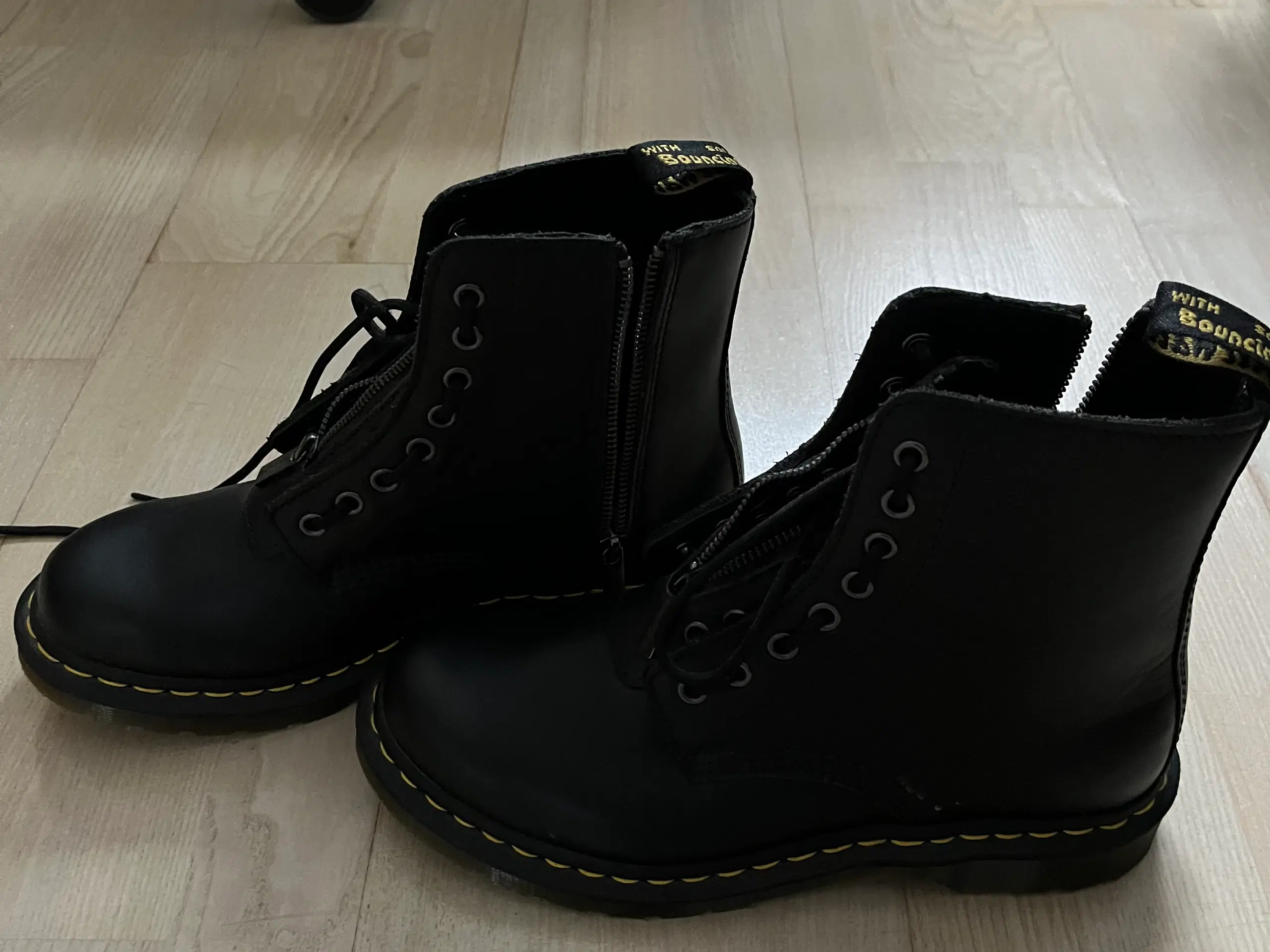 Dr Martens støvler